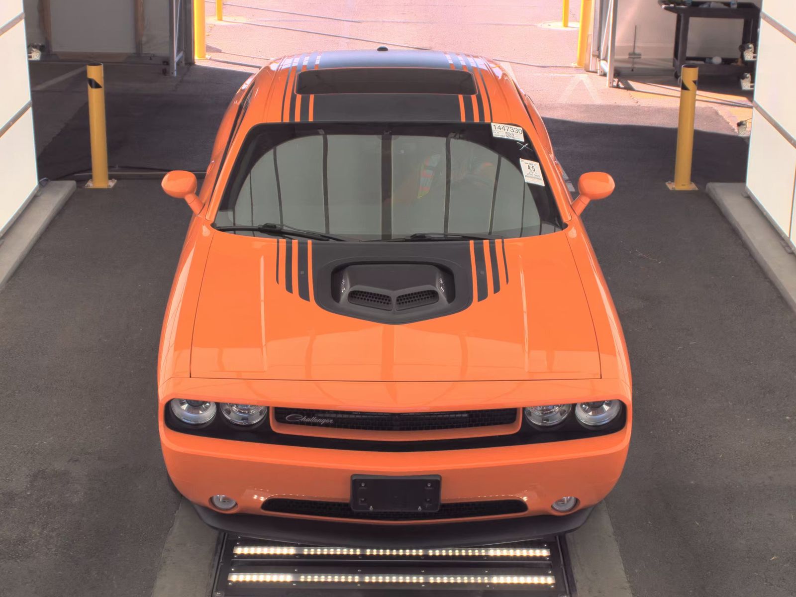 DODGE CHALLENGER - 3