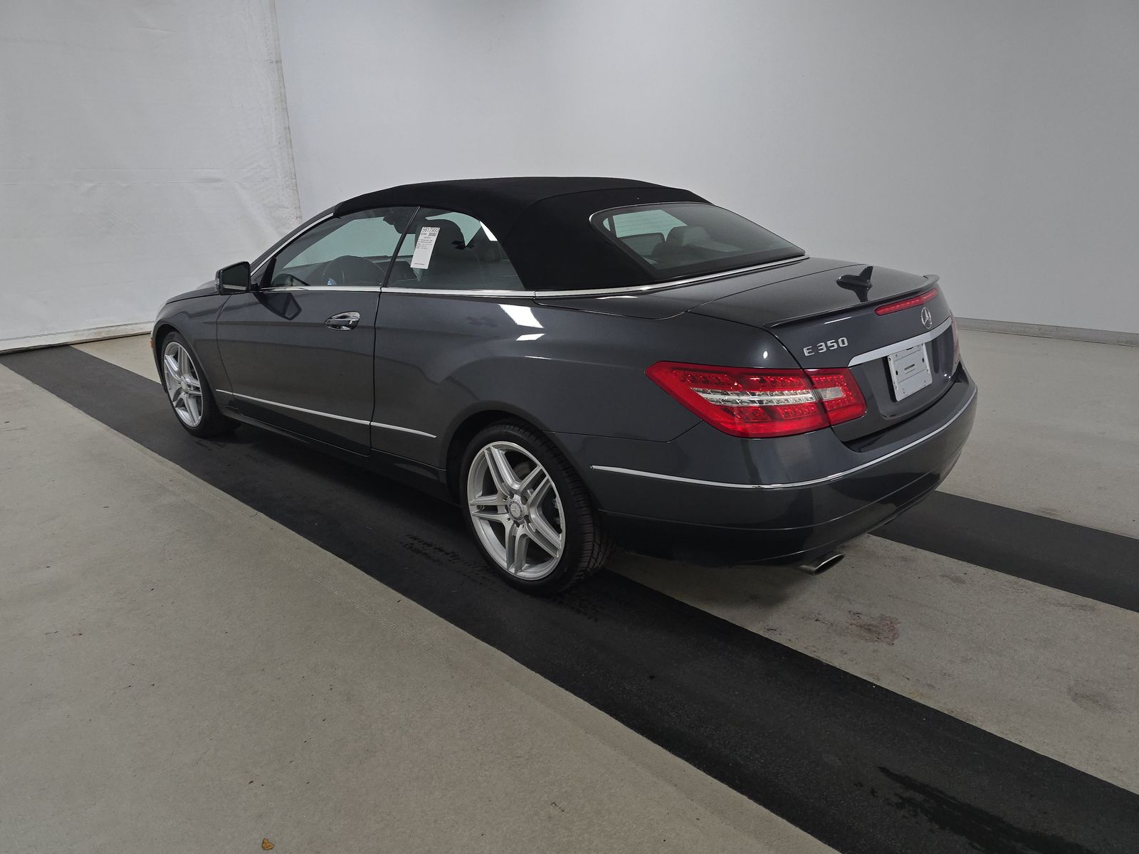 MERCEDES-BENZ E-CLASS - 7