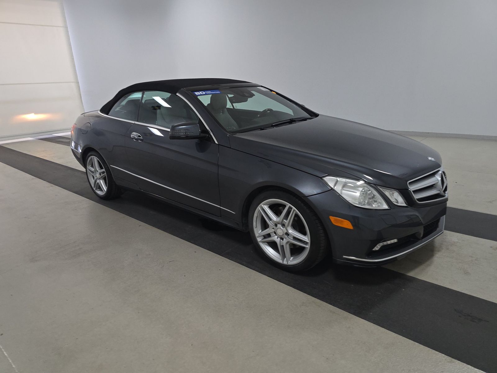 MERCEDES-BENZ E-CLASS - 4