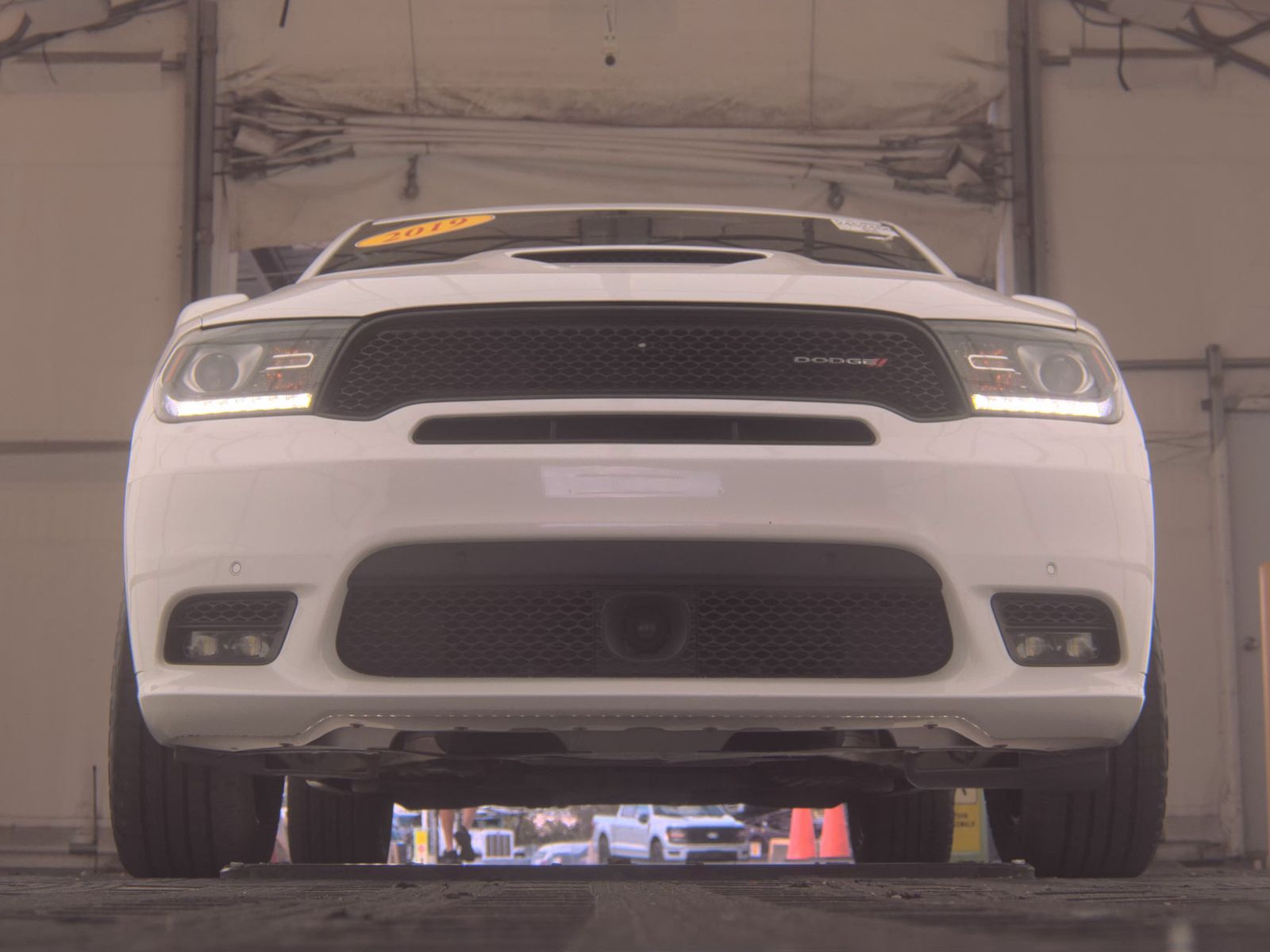 DODGE CHALLENGER - 4