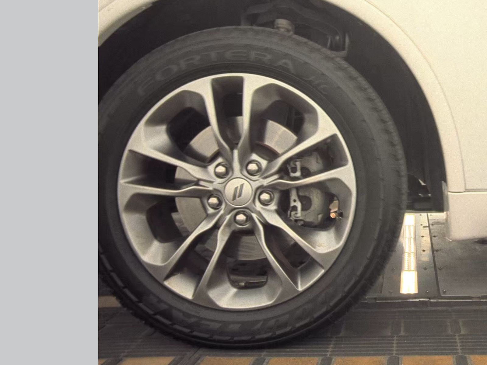 DODGE CHALLENGER - 10