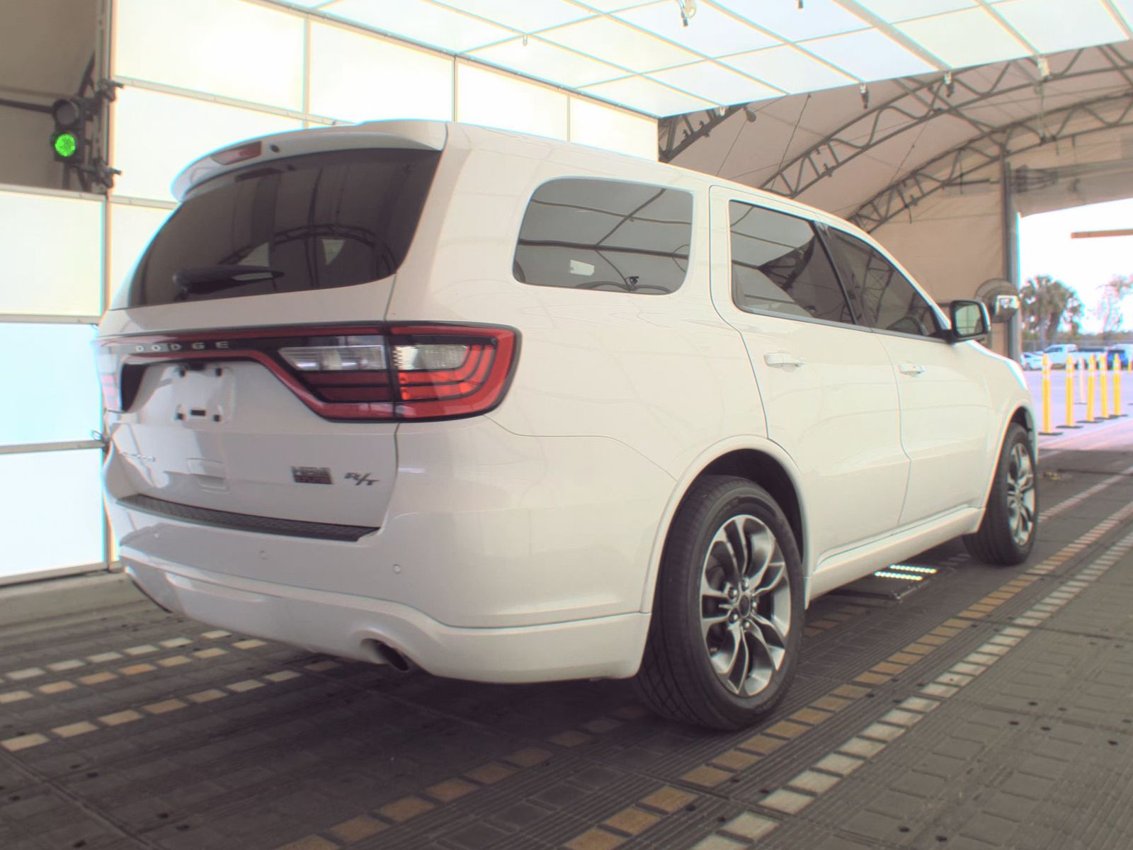 DODGE CHALLENGER - 6