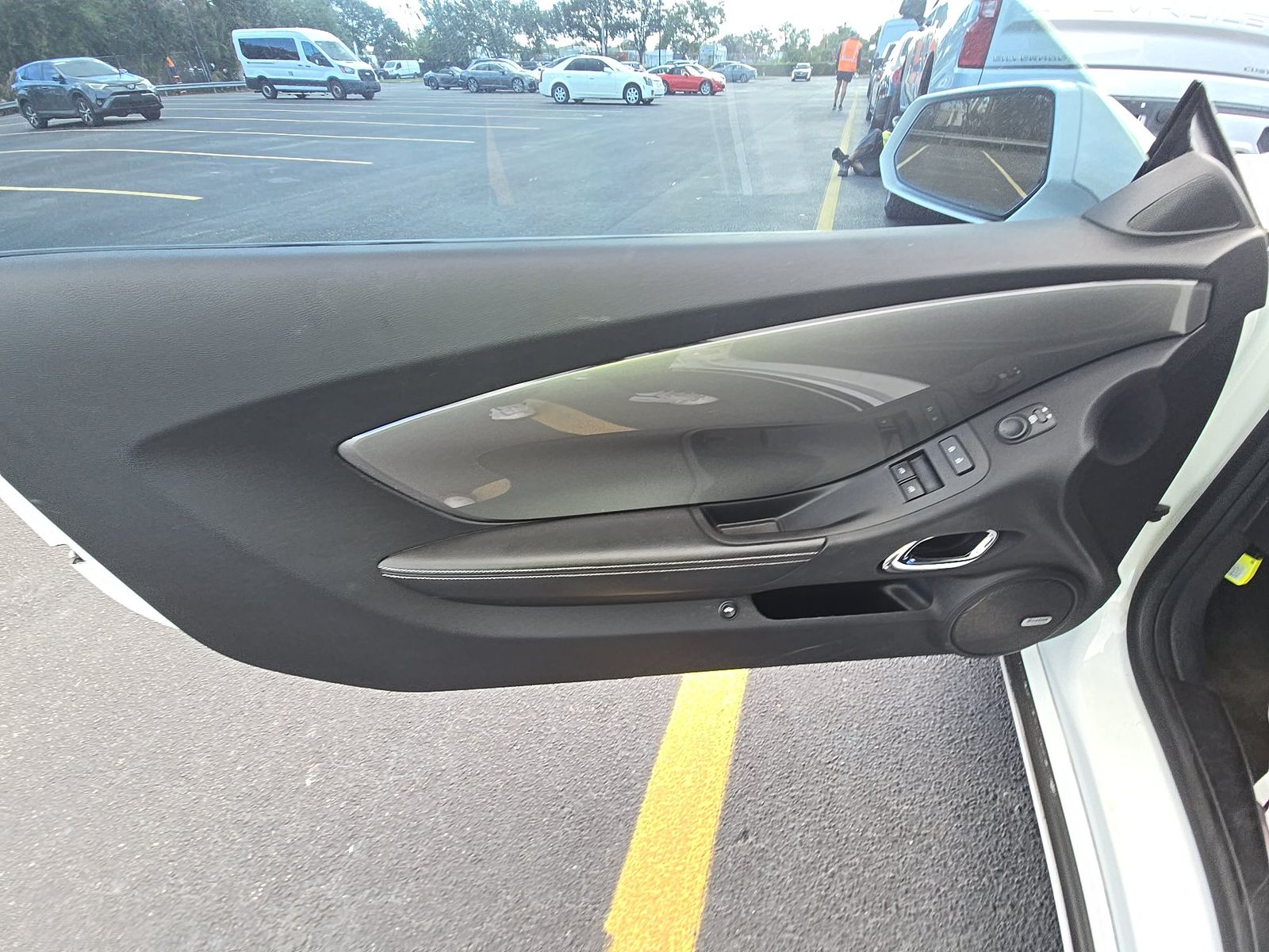 CHEVROLET CAMARO - 10