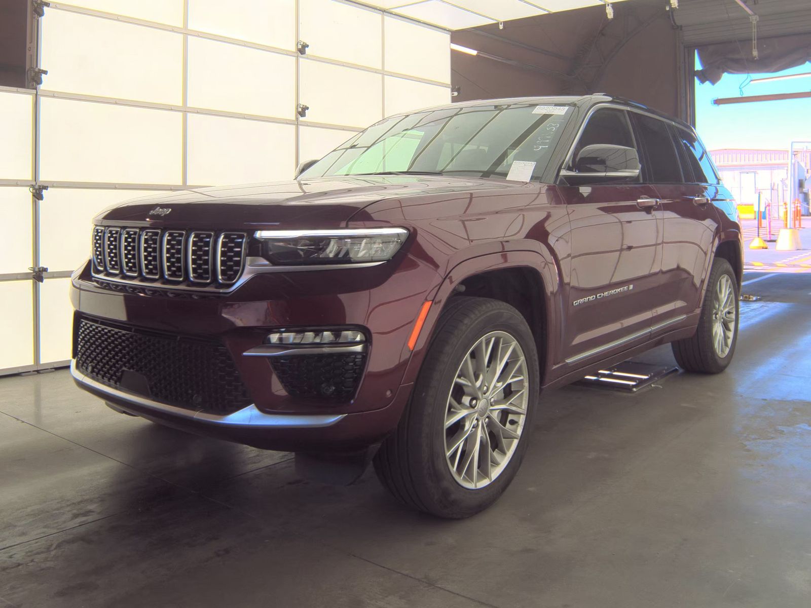 JEEP GRAND CHEROKEE - 1