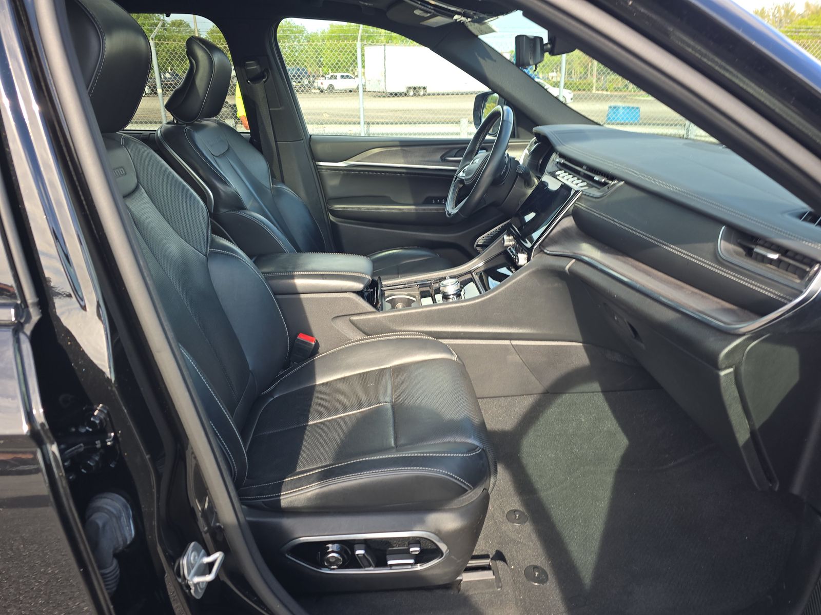 JEEP GRAND CHEROKEE - 9