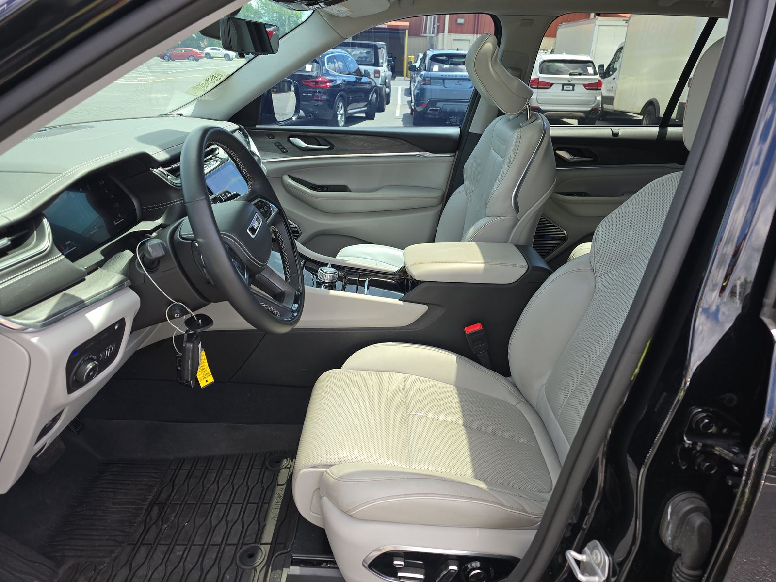 JEEP GRAND CHEROKEE - 8