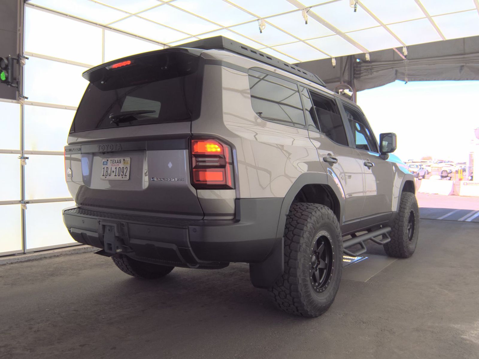 TOYOTA LAND CRUISER - 6