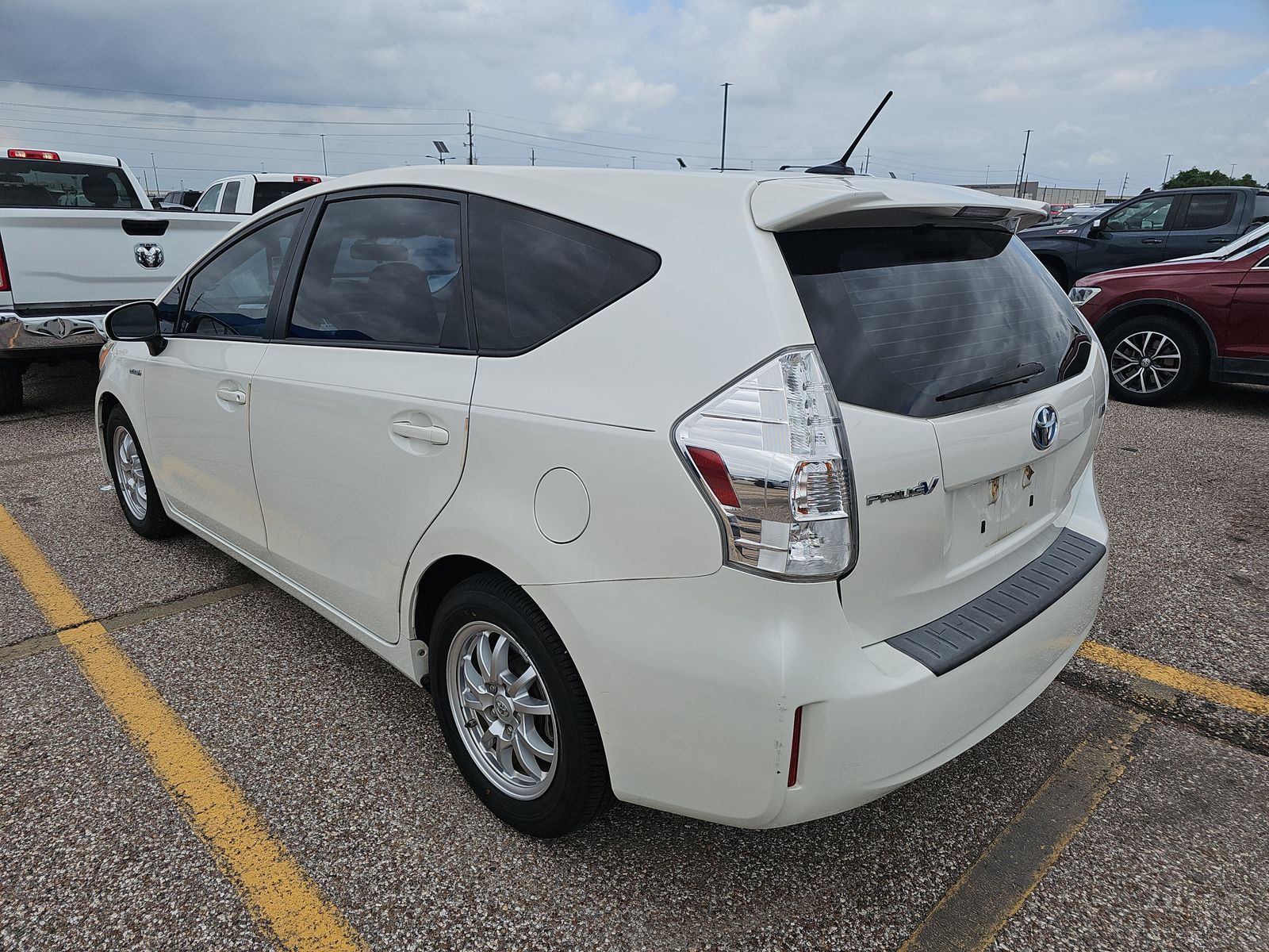 TOYOTA PRIUS - 7