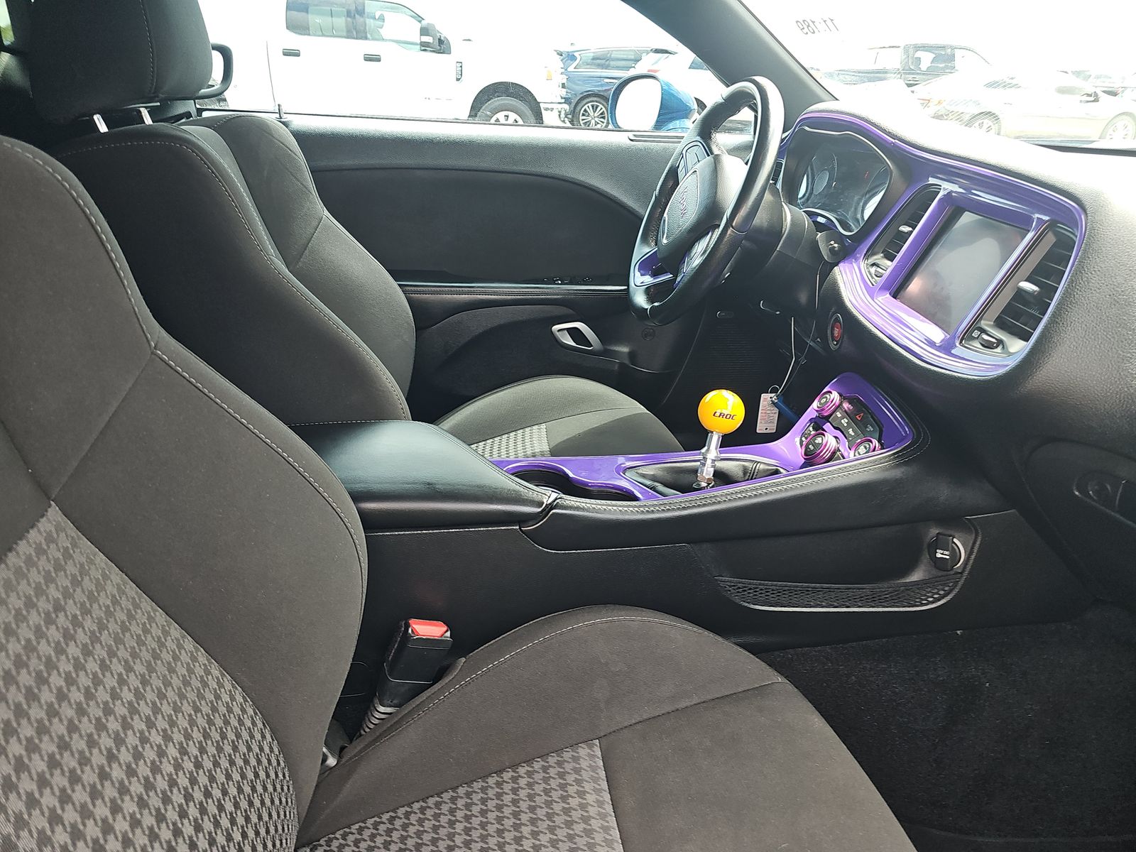 DODGE CHALLENGER - 9