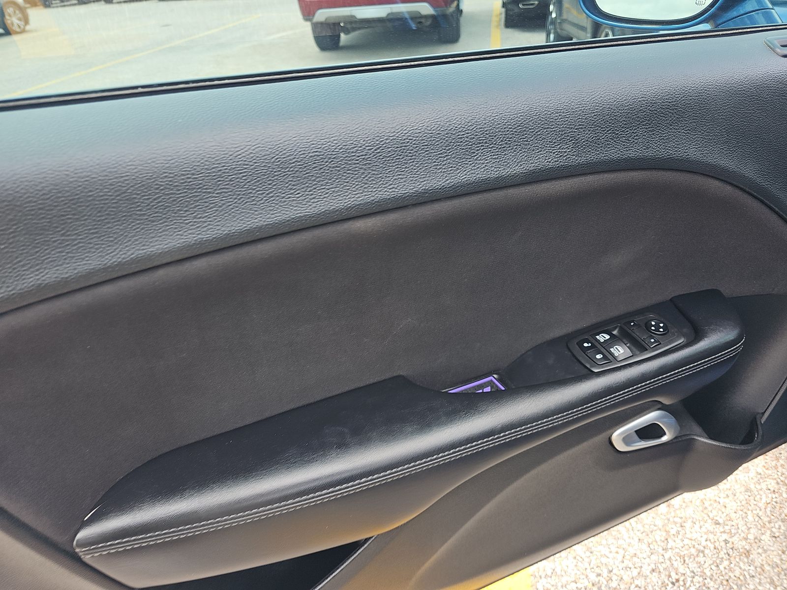 DODGE CHALLENGER - 10