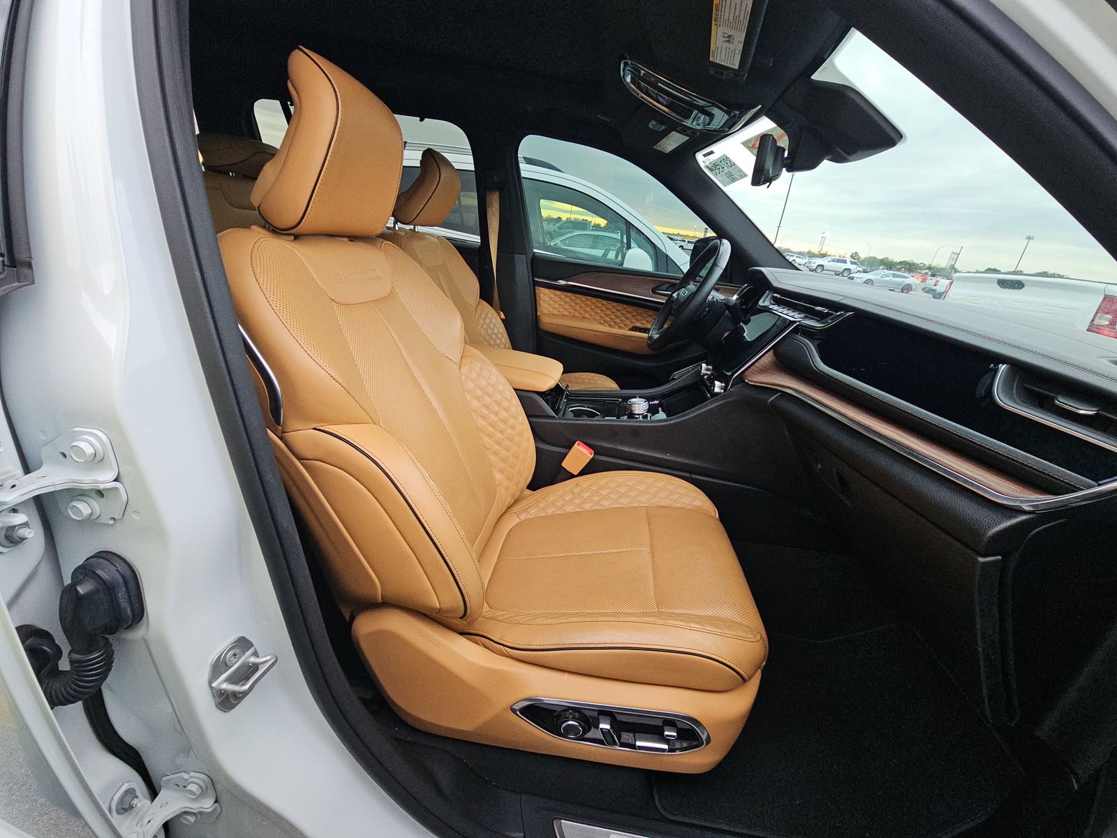 JEEP GRAND CHEROKEE - 9