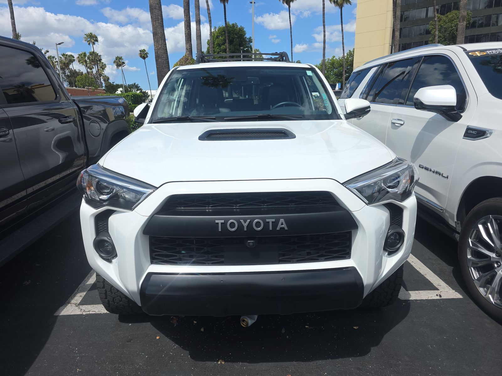 TOYOTA TACOMA - 3