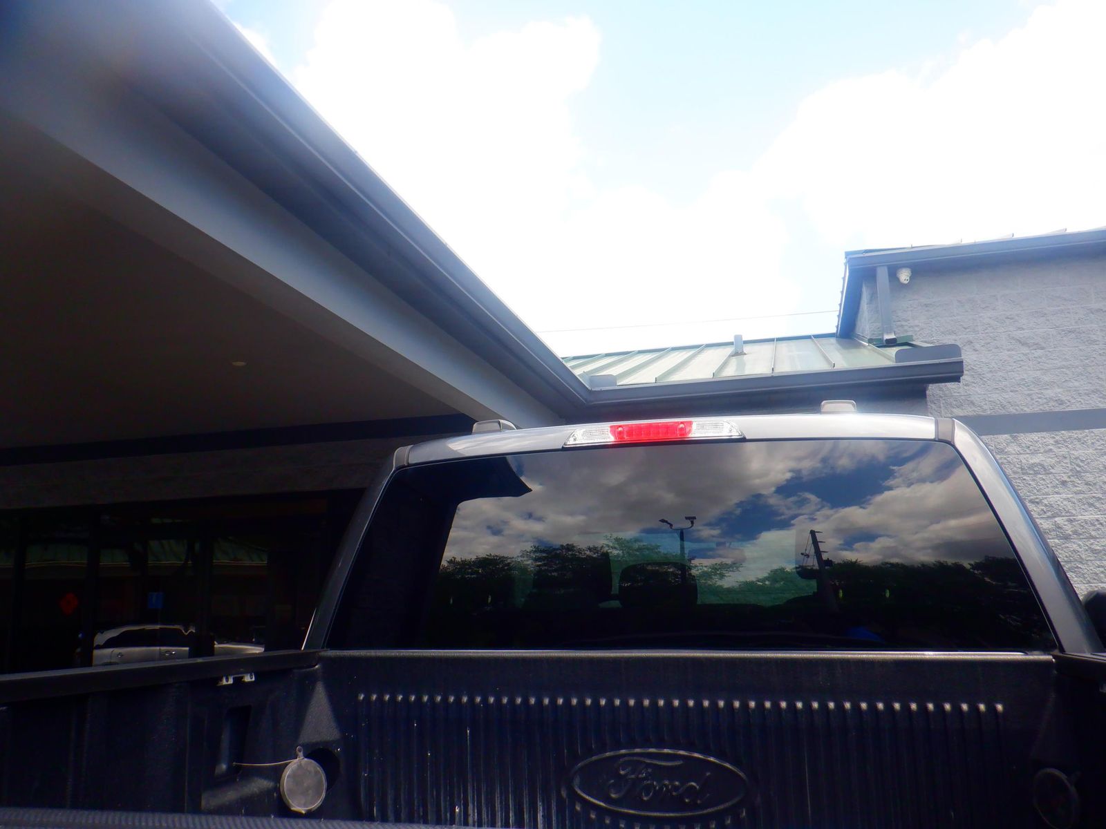 2023 Ford F-150 Hybrid XLT AWD