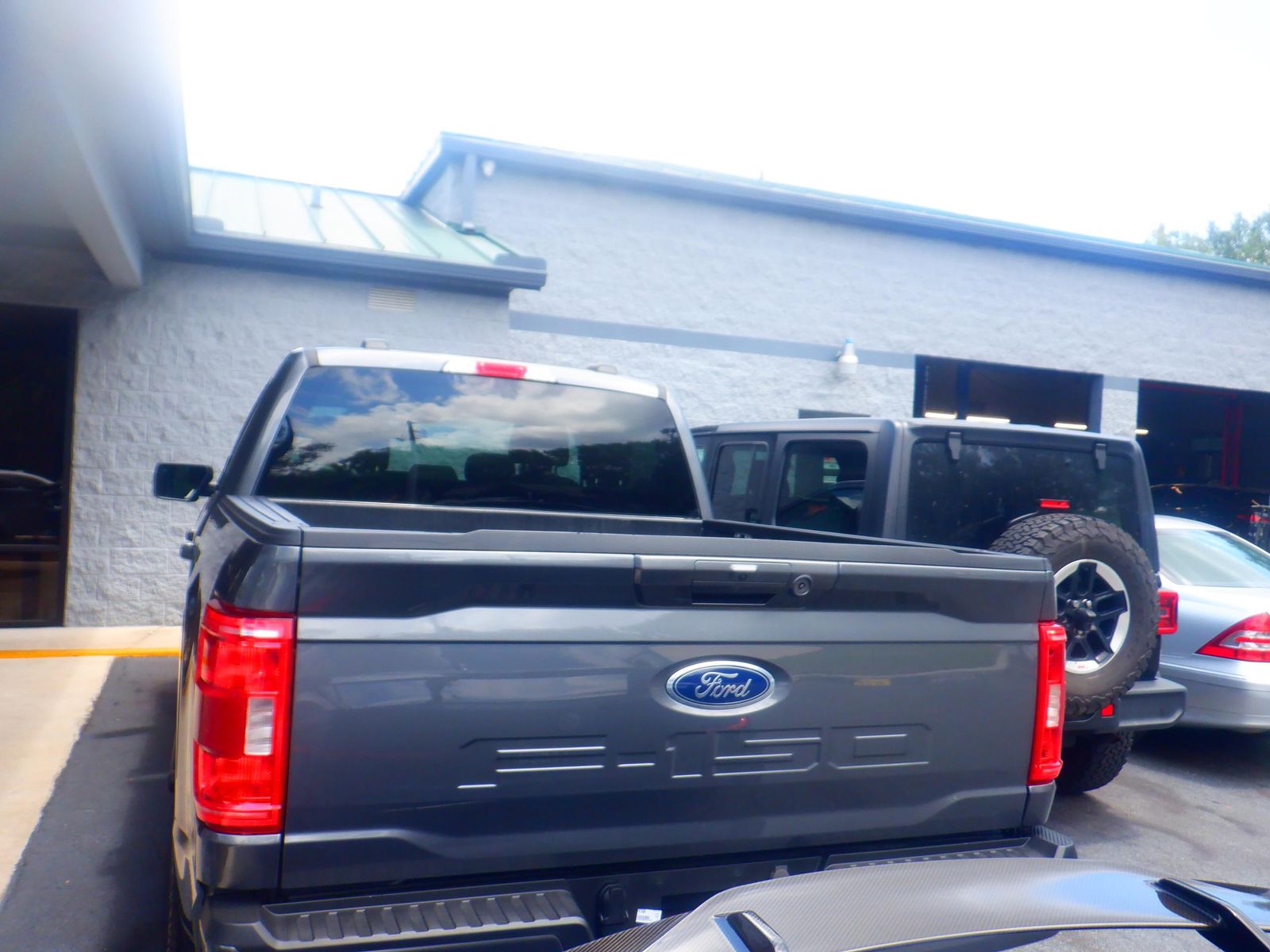 2023 Ford F-150 Hybrid XLT AWD