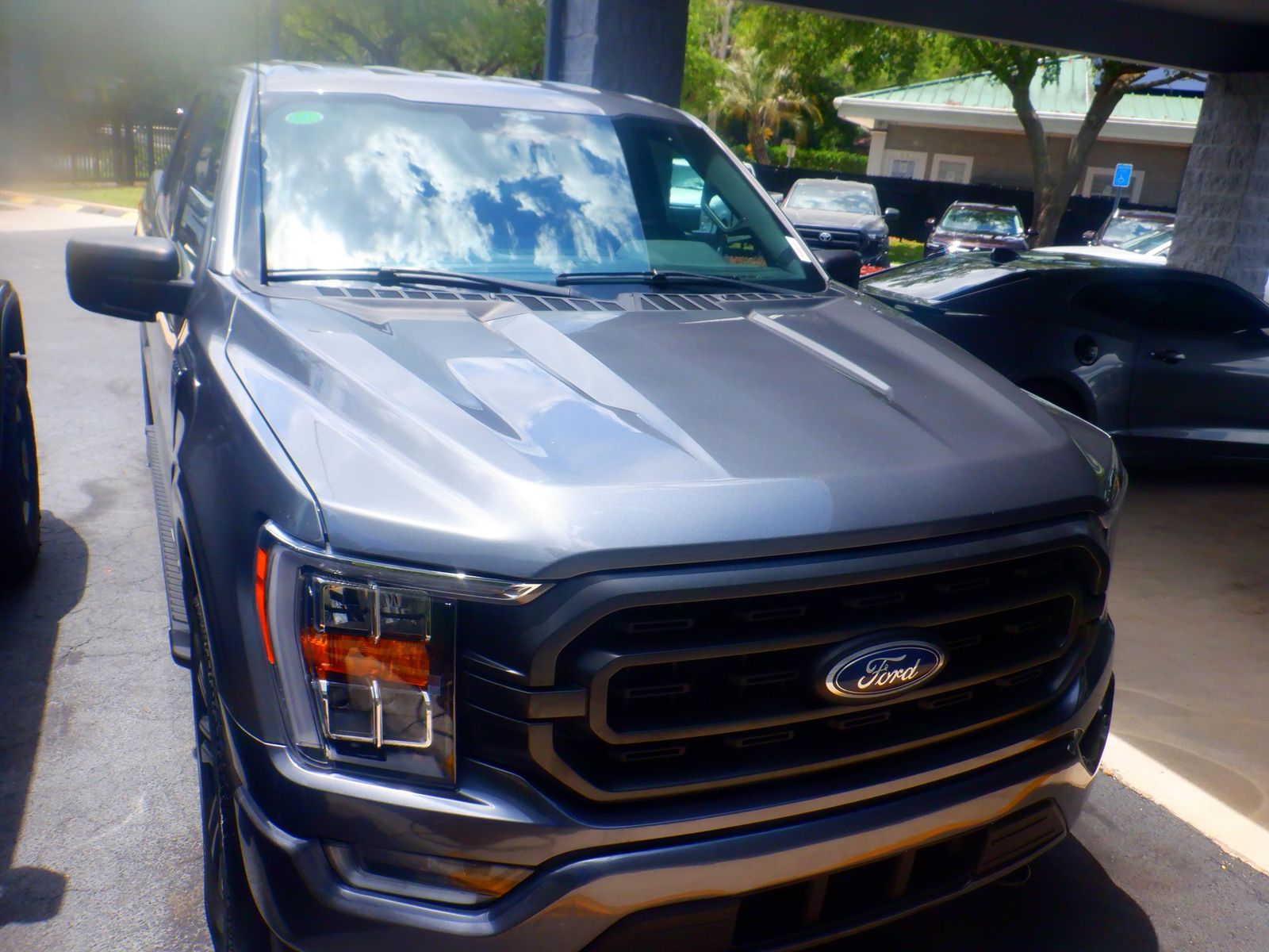2023 Ford F-150 Hybrid XLT AWD