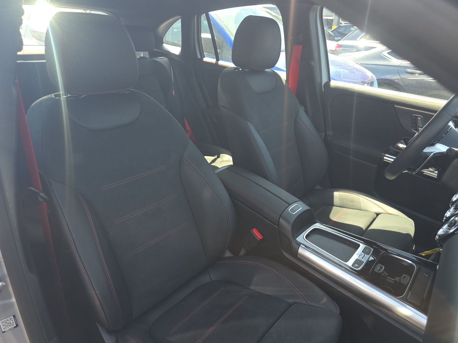 MERCEDES-BENZ GLA-CLASS AMG - 9