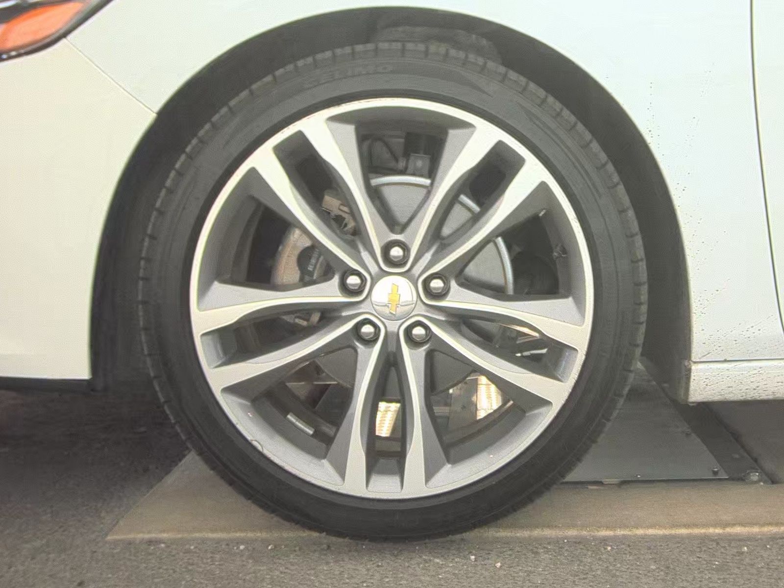 CHEVROLET CAMARO - 10