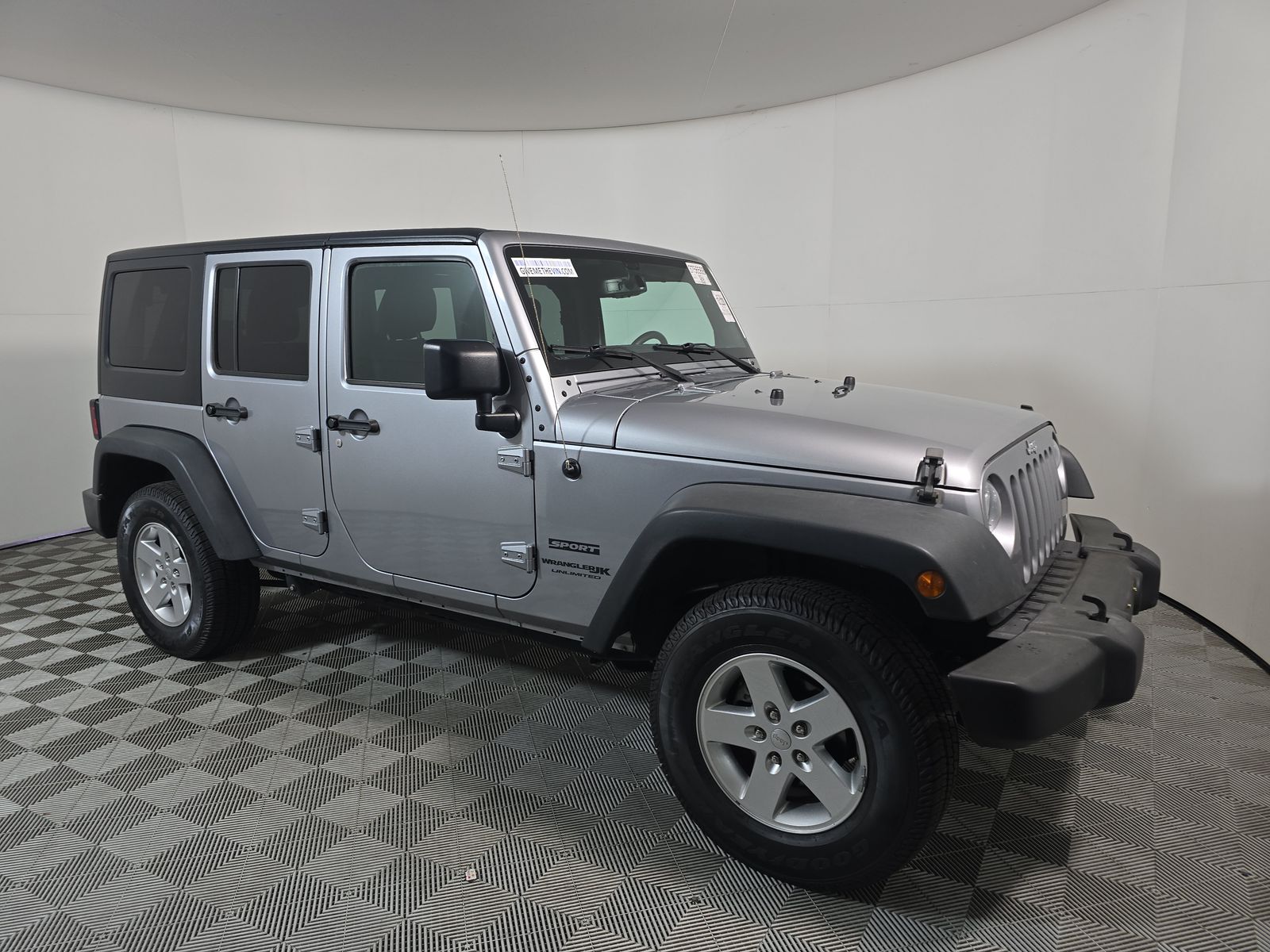 JEEP WRANGLER - 4