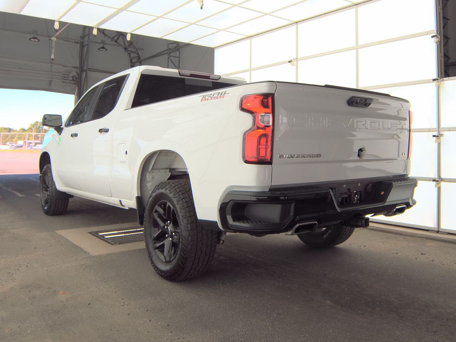 CHEVROLET SILVERADO - 9