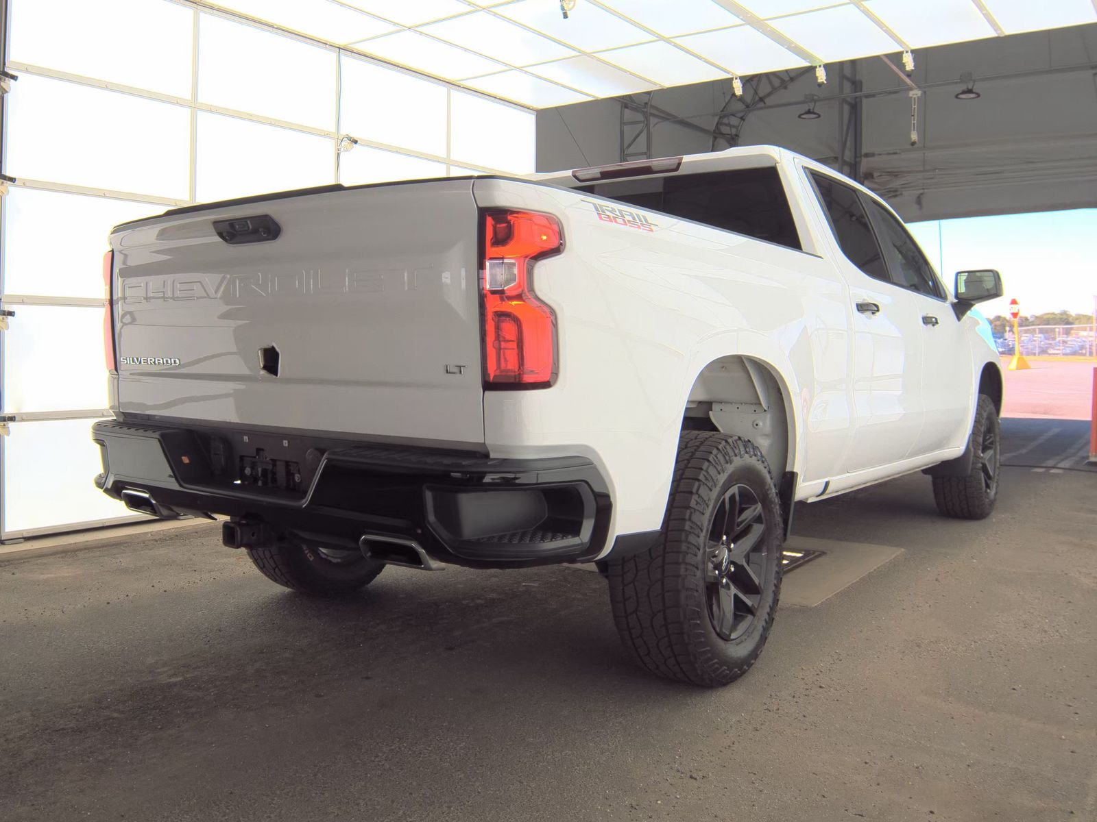 CHEVROLET SILVERADO - 6