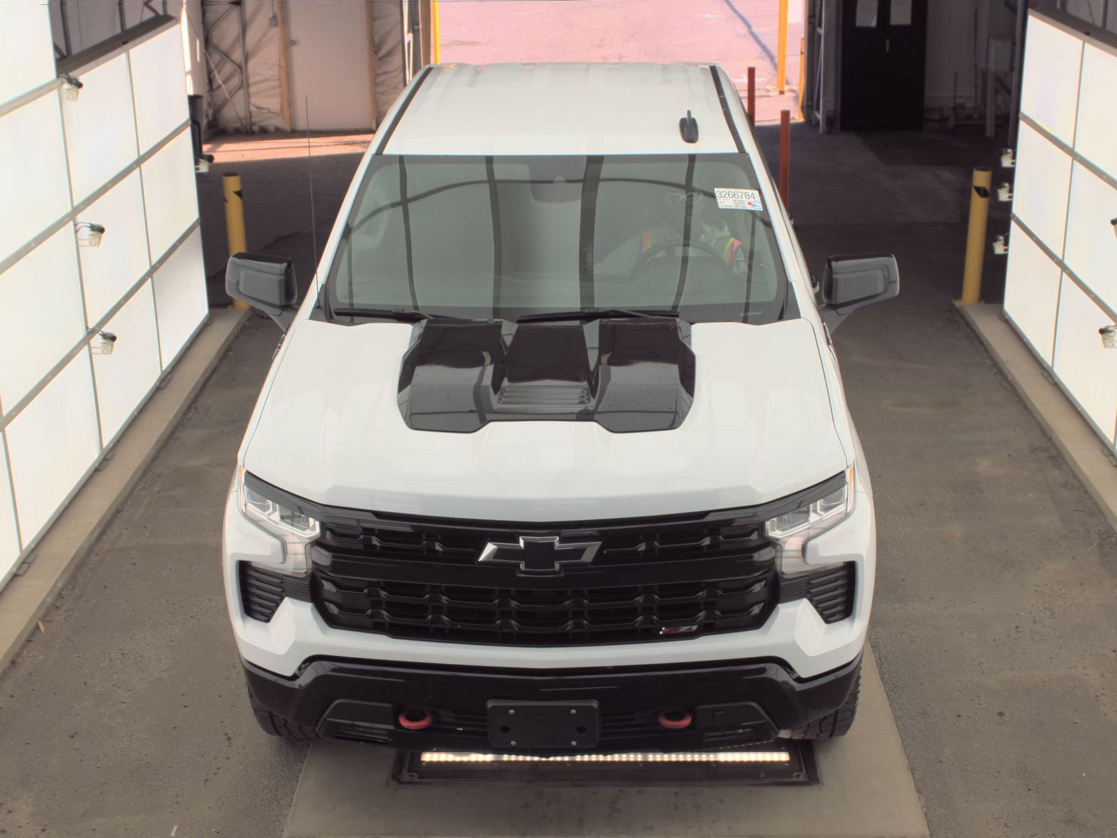 CHEVROLET SILVERADO - 3