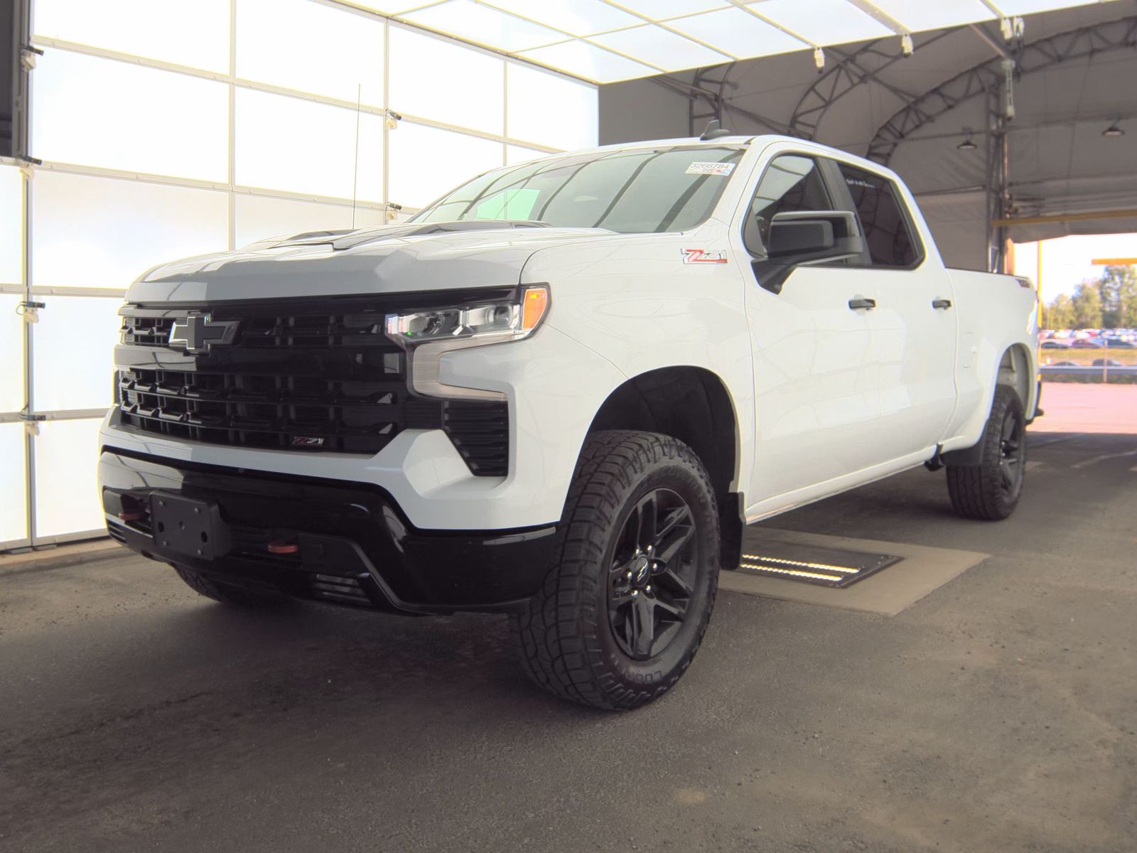 CHEVROLET SILVERADO - 1