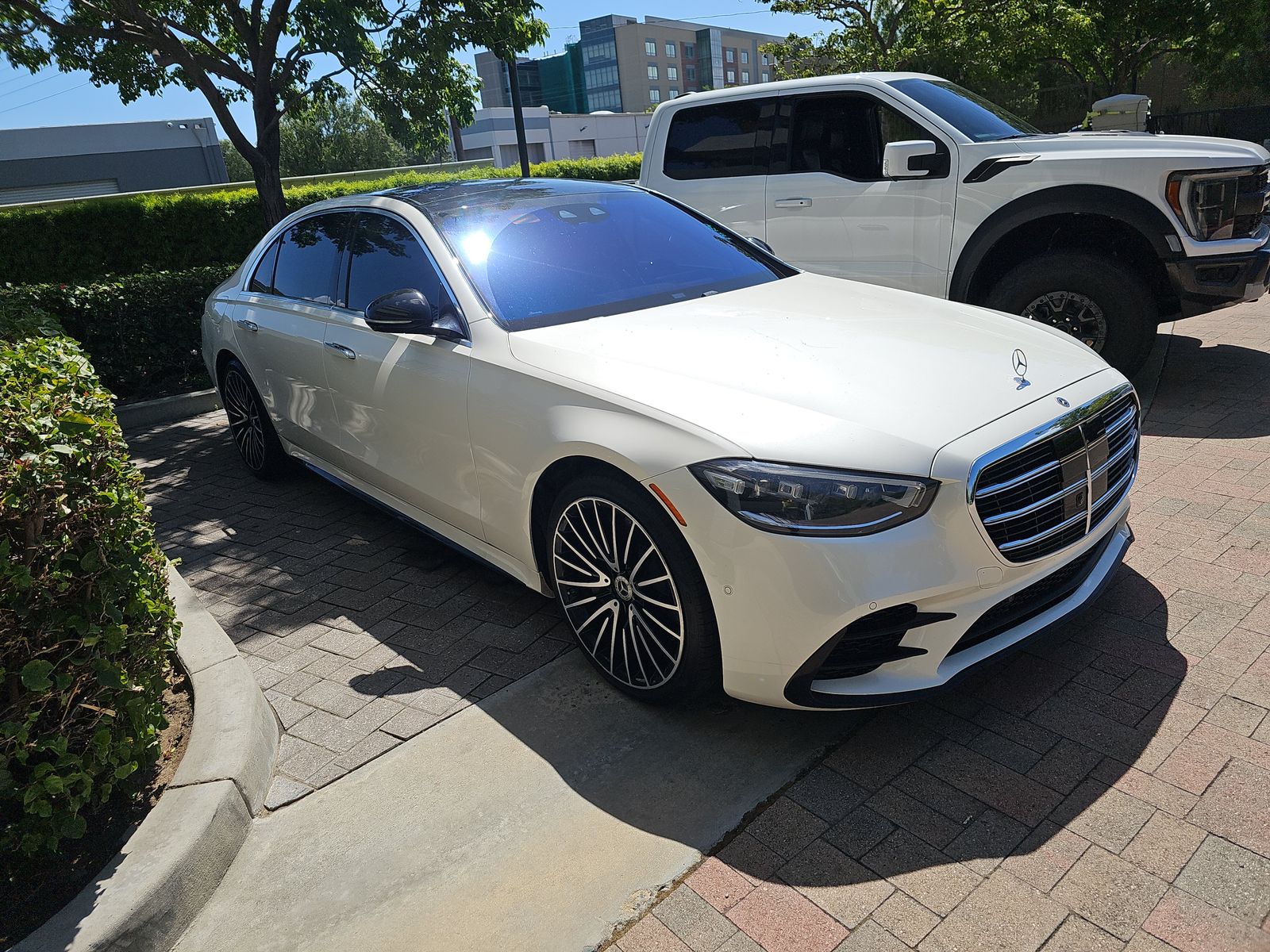 MERCEDES-BENZ S-CLASS - 4