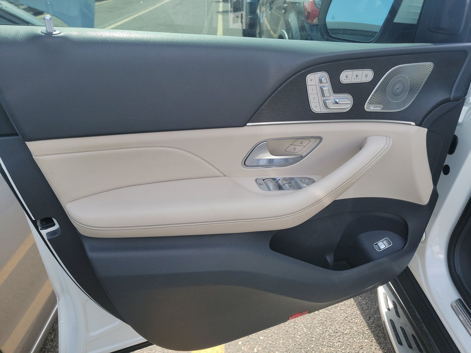 MERCEDES-BENZ GLS-CLASS - 10