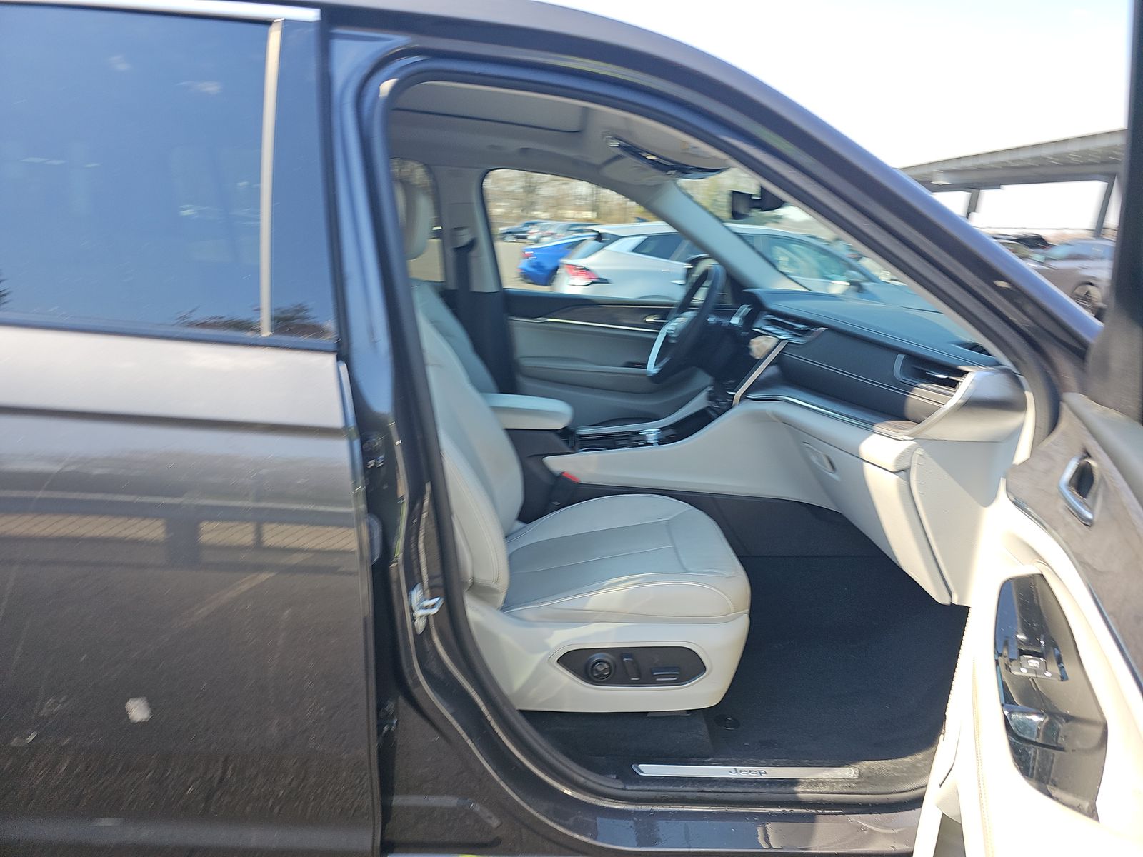 JEEP GRAND CHEROKEE - 9