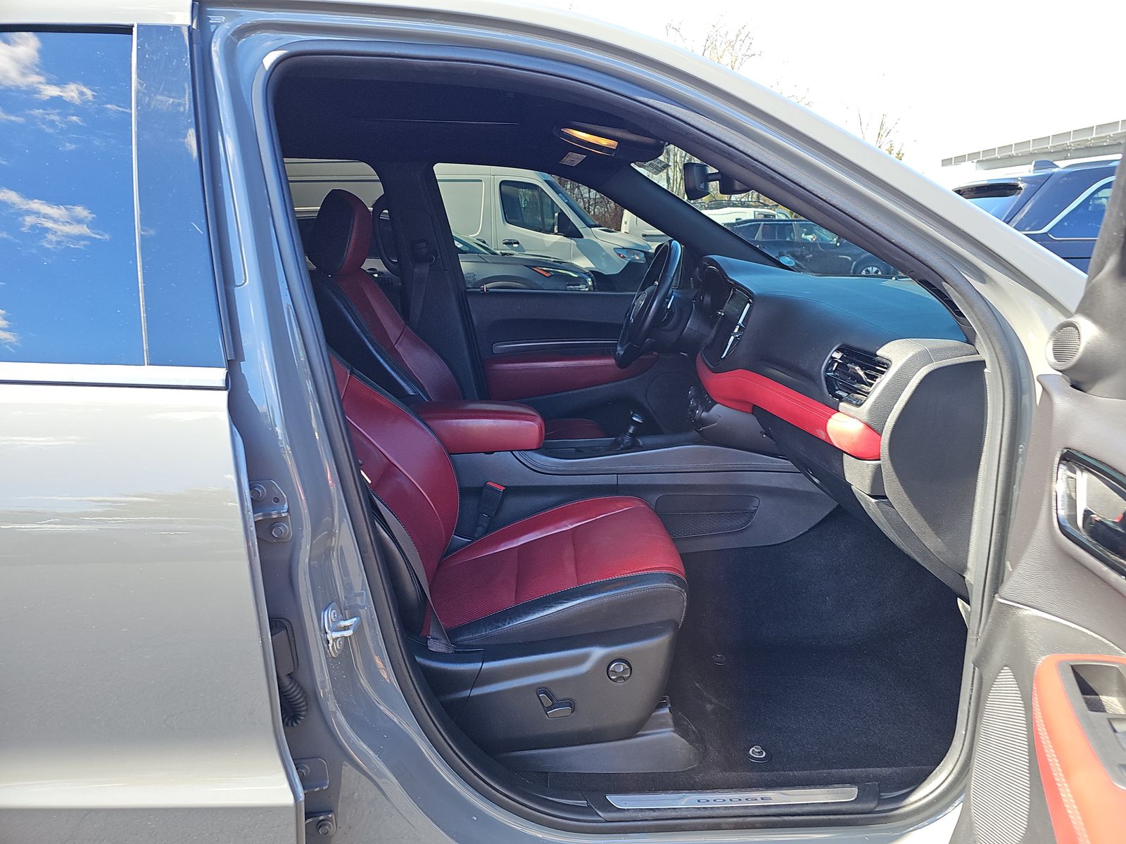 DODGE CHALLENGER - 9