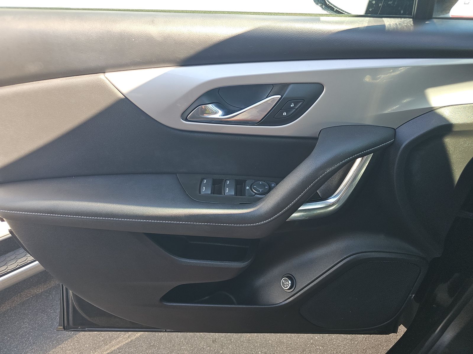 CHEVROLET CAMARO - 10