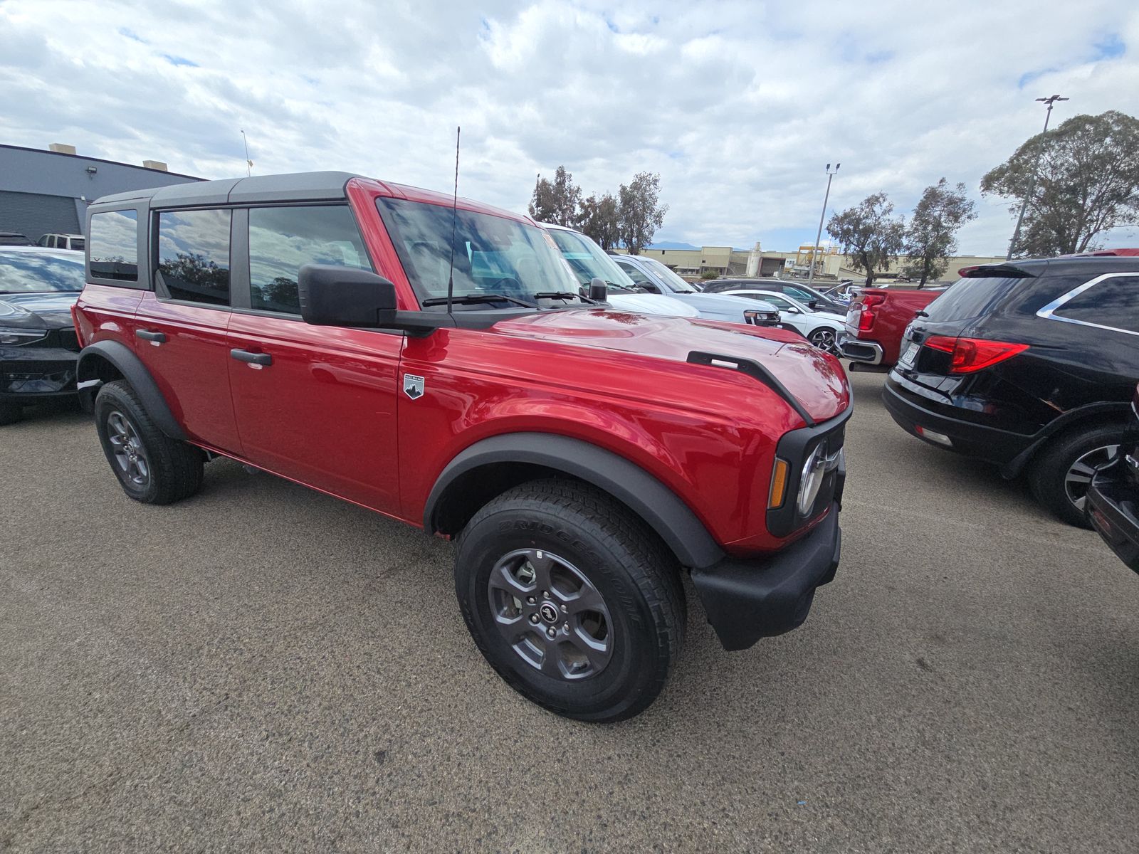 FORD BRONCO - 4