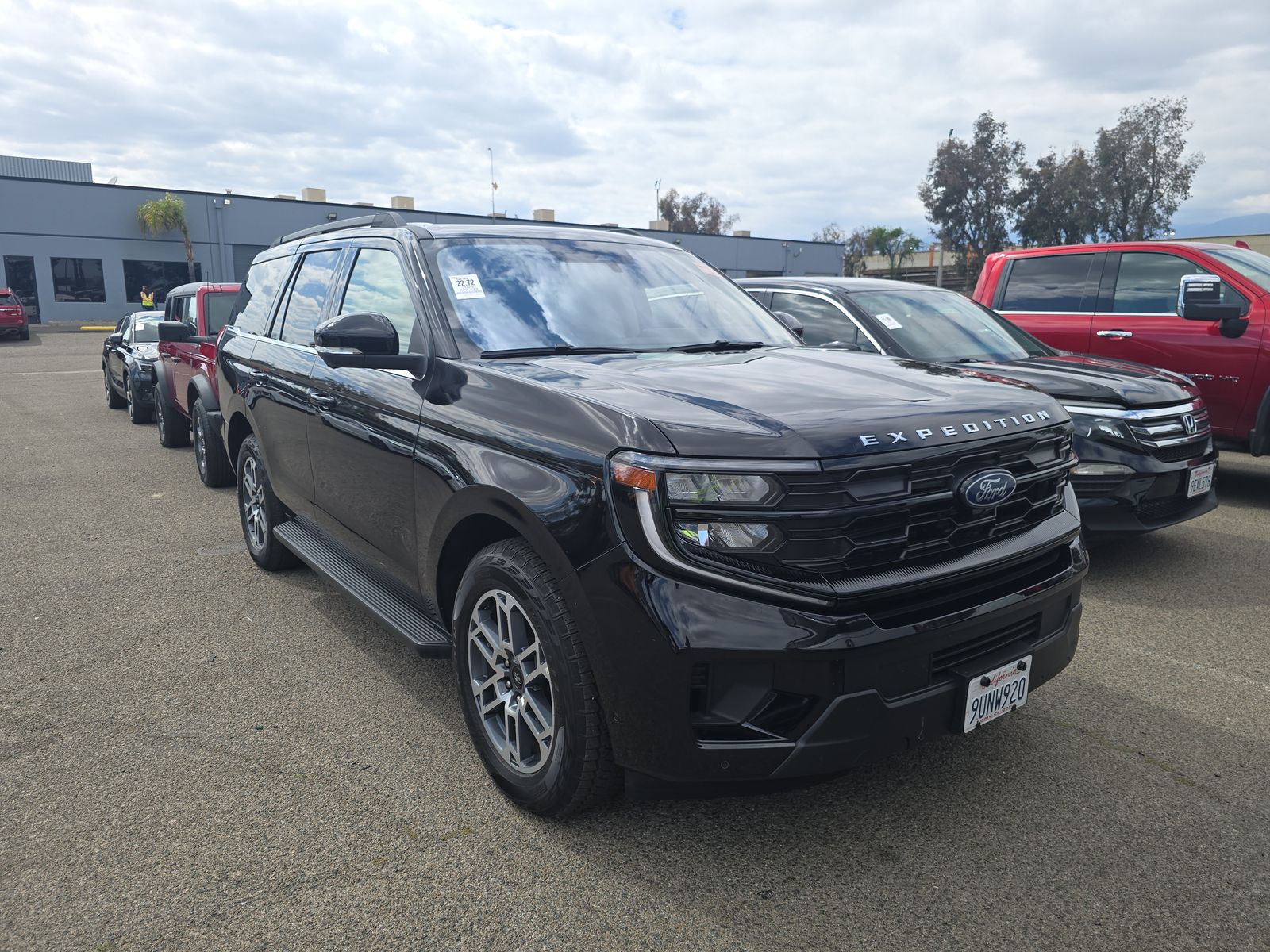 FORD EXPEDITION - 4