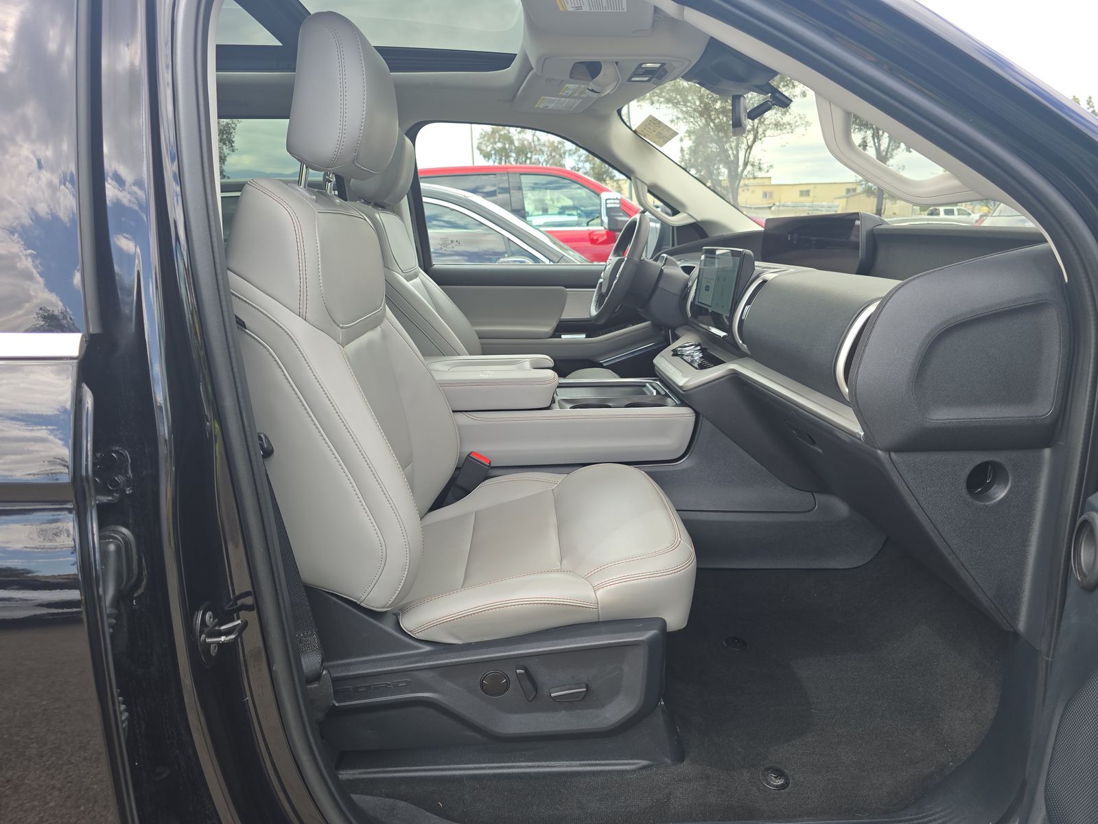FORD EXPEDITION - 9