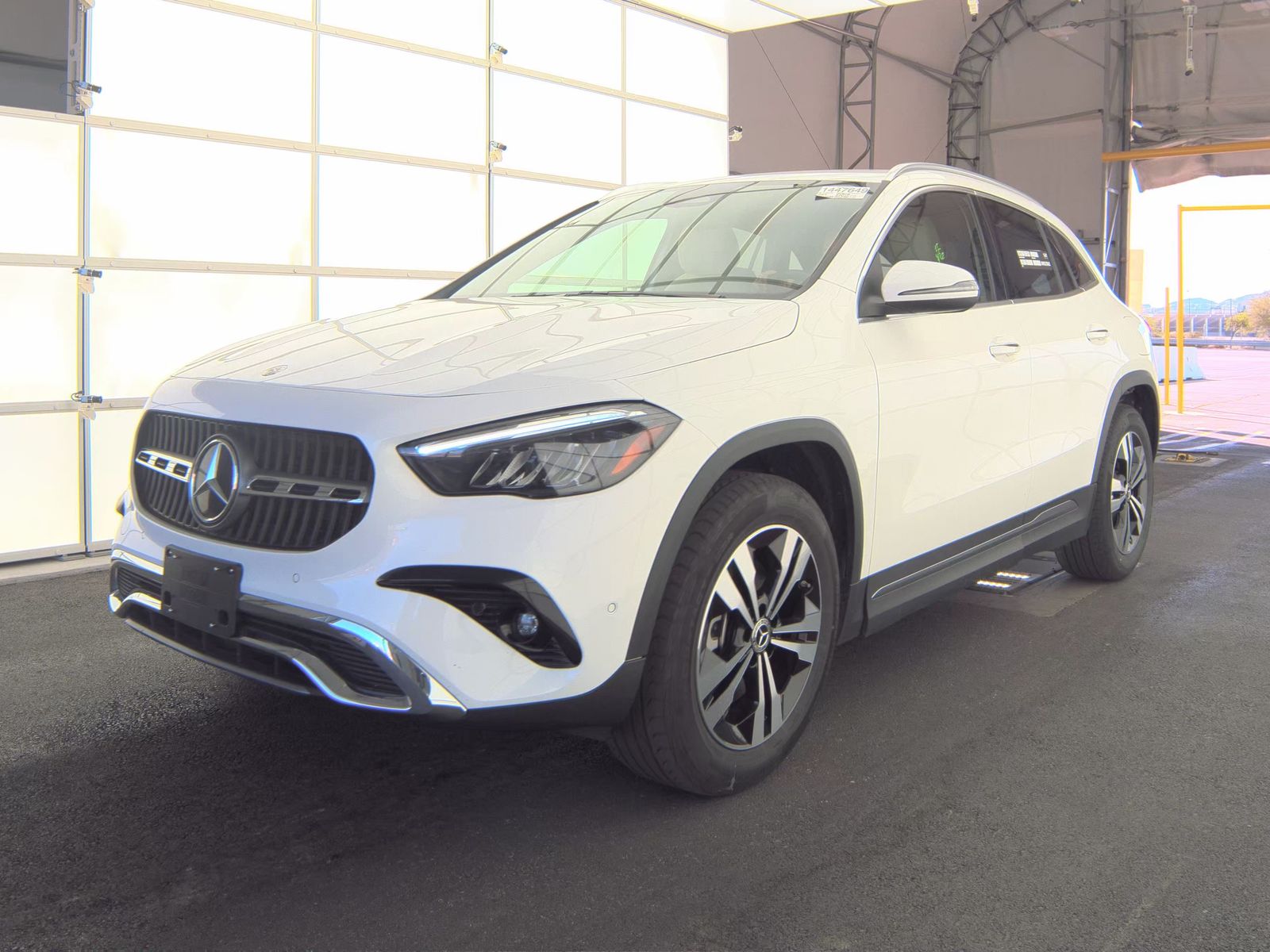 MERCEDES-BENZ GLA-CLASS - 1