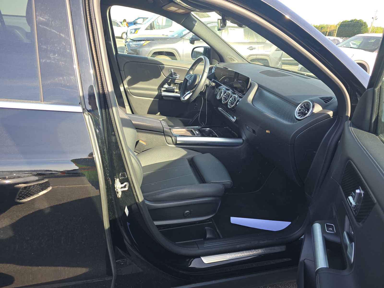 MERCEDES-BENZ GLA-CLASS - 9