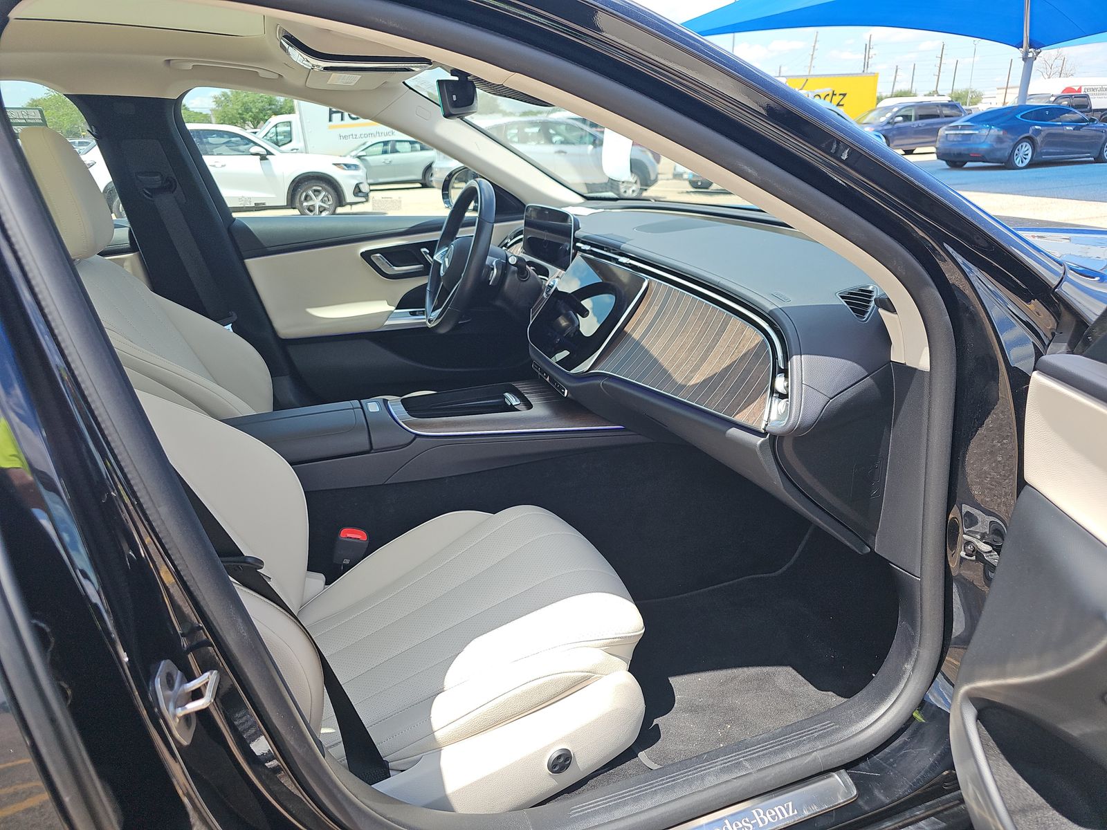 MERCEDES-BENZ E-CLASS - 9