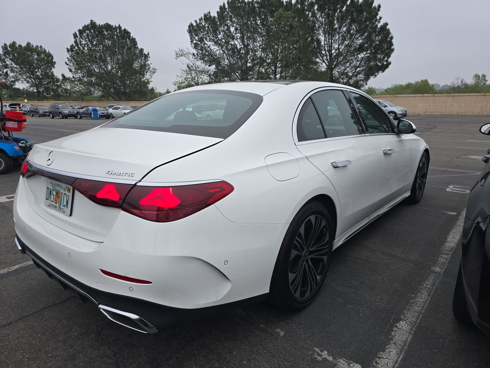 MERCEDES-BENZ E-CLASS - 5