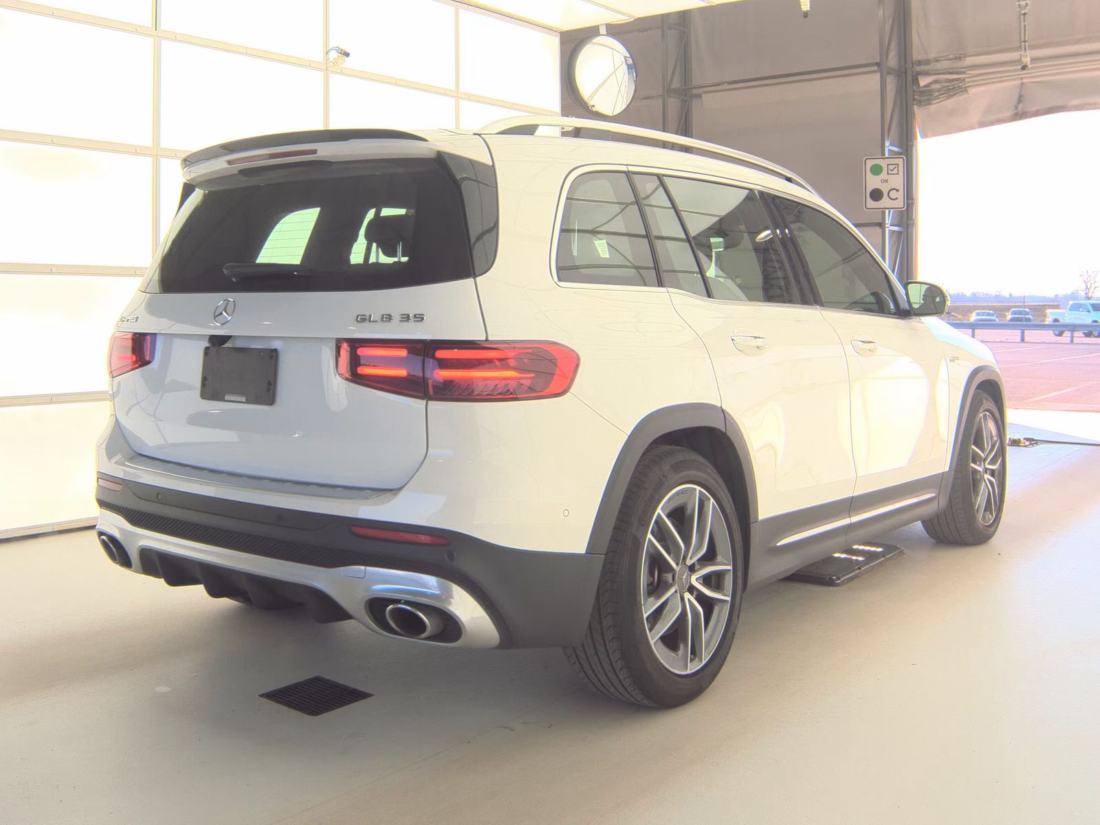 MERCEDES-BENZ GLB-CLASS AMG - 5