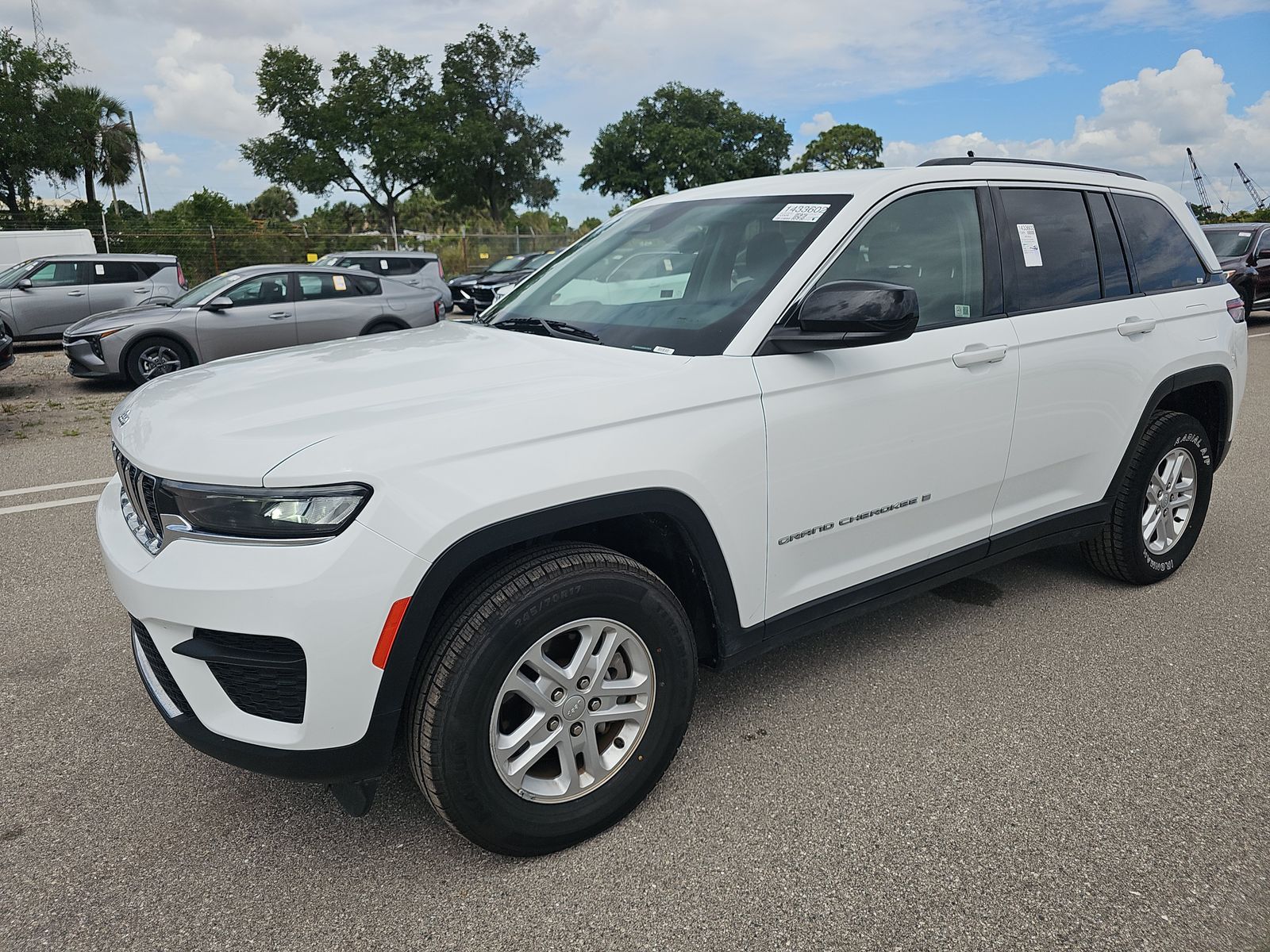 JEEP GRAND CHEROKEE - 1