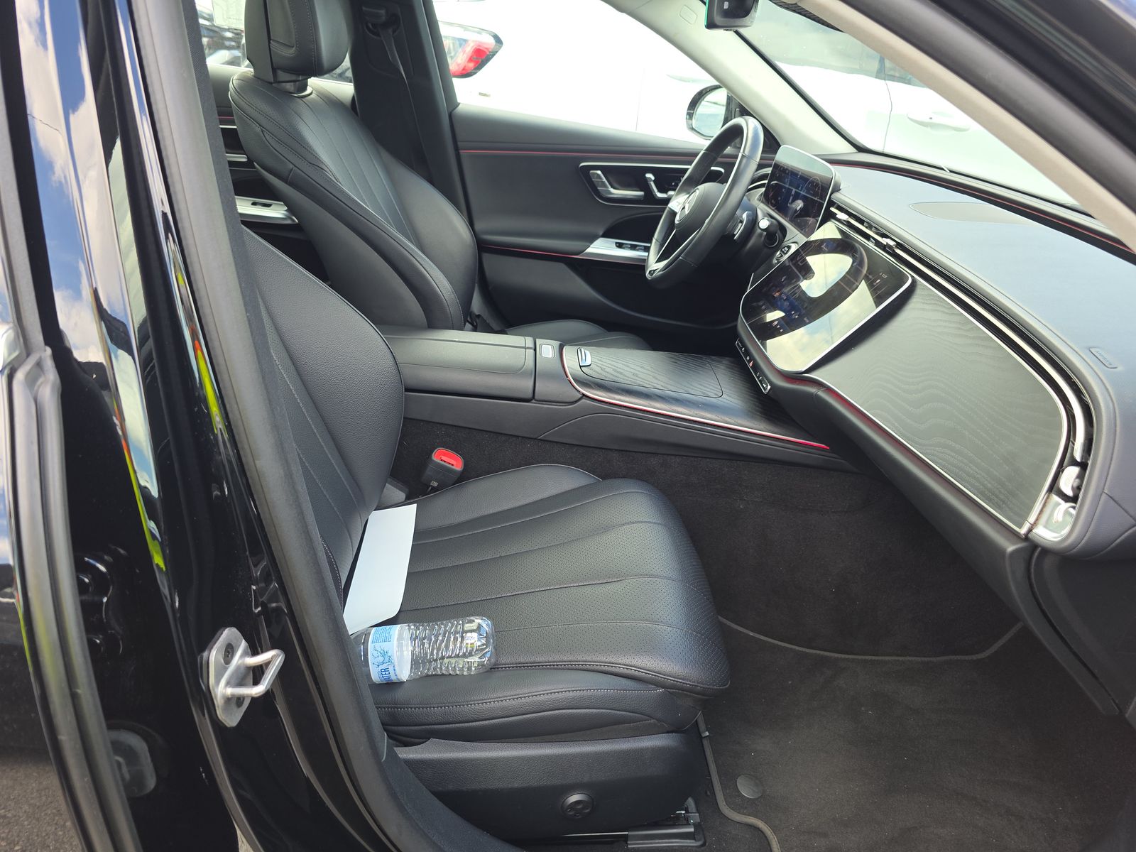 MERCEDES-BENZ E-CLASS - 8