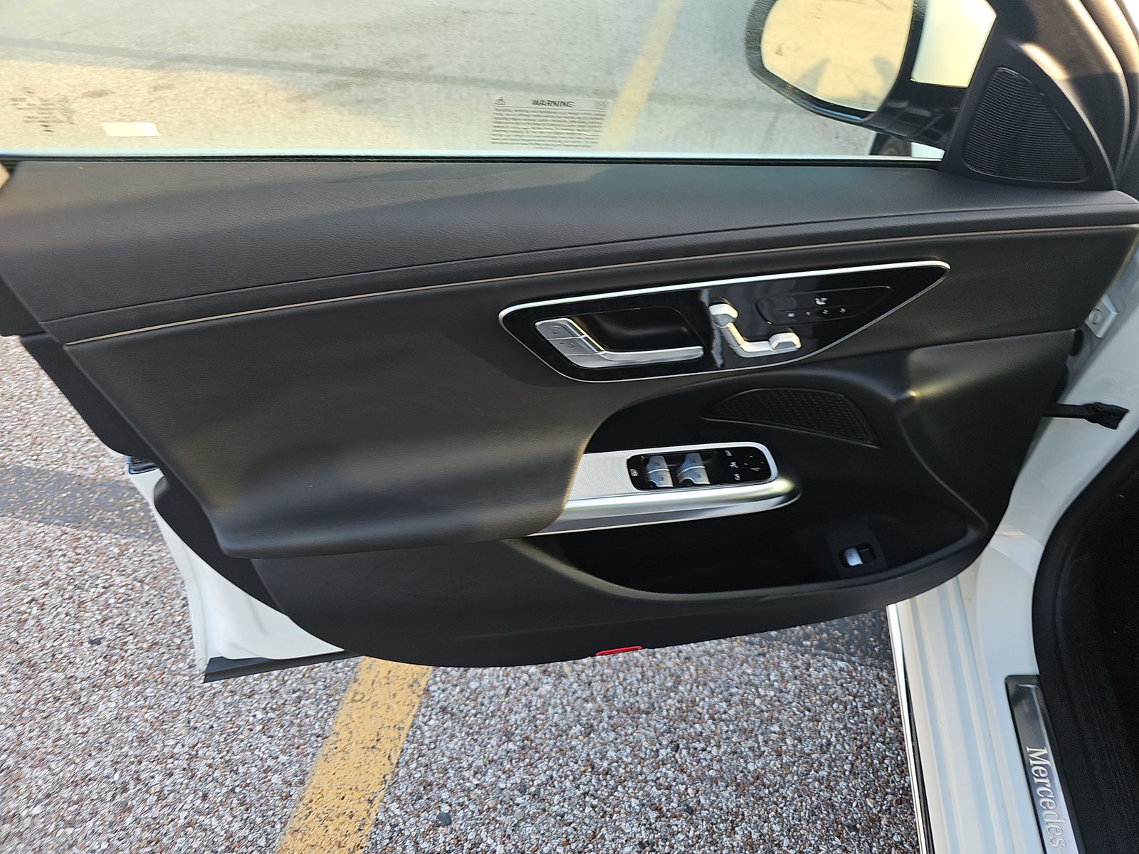 MERCEDES-BENZ E-CLASS - 10