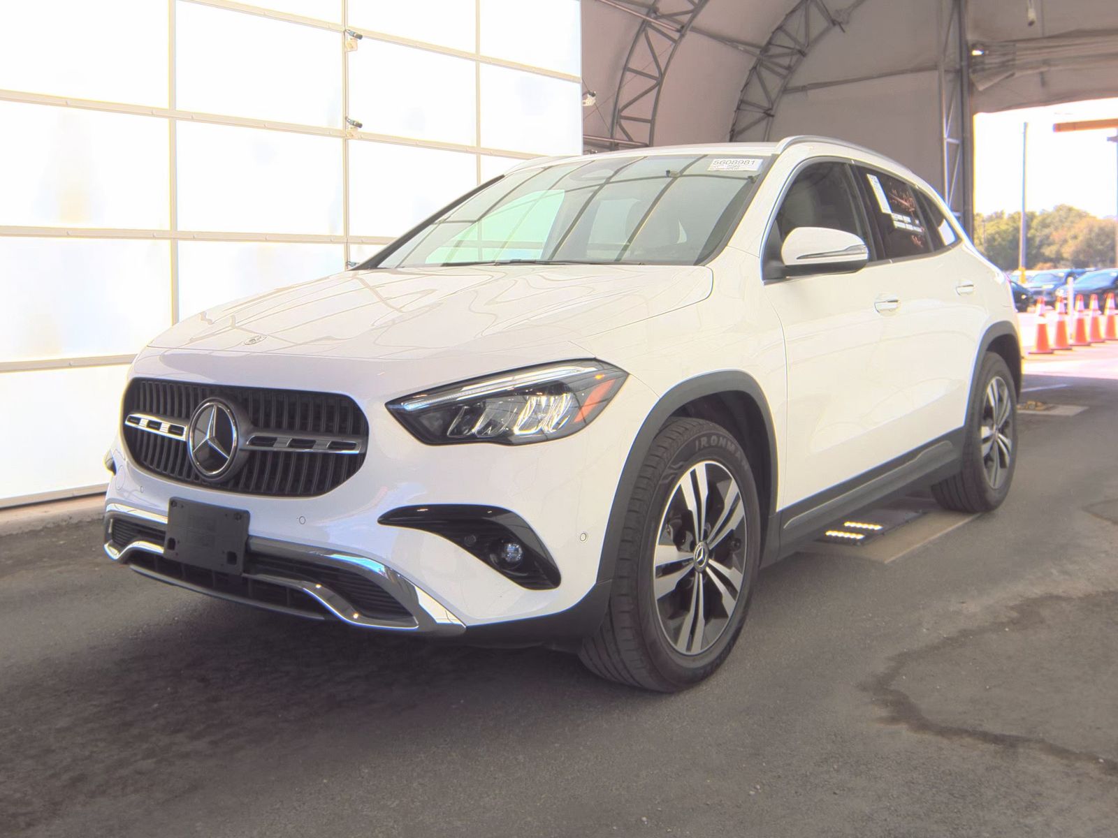 MERCEDES-BENZ GLA-CLASS - 1