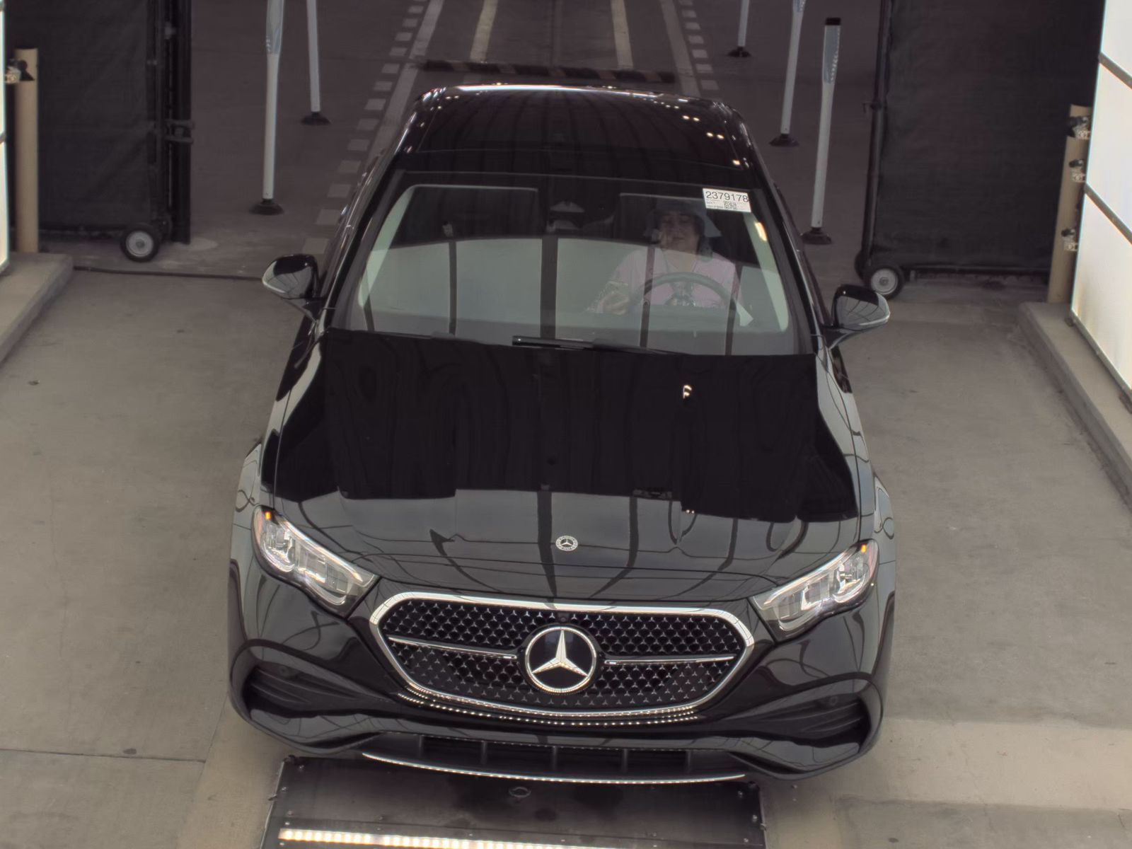 MERCEDES-BENZ E-CLASS - 3