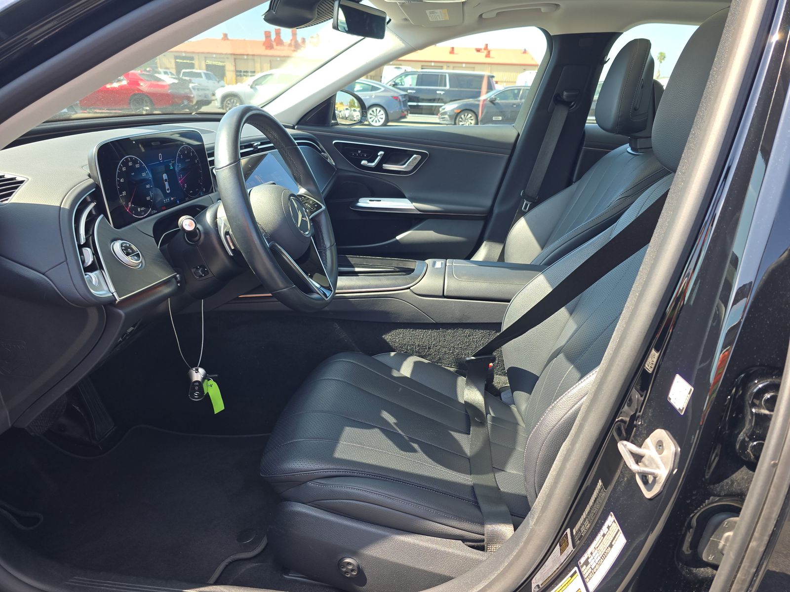 MERCEDES-BENZ E-CLASS - 8