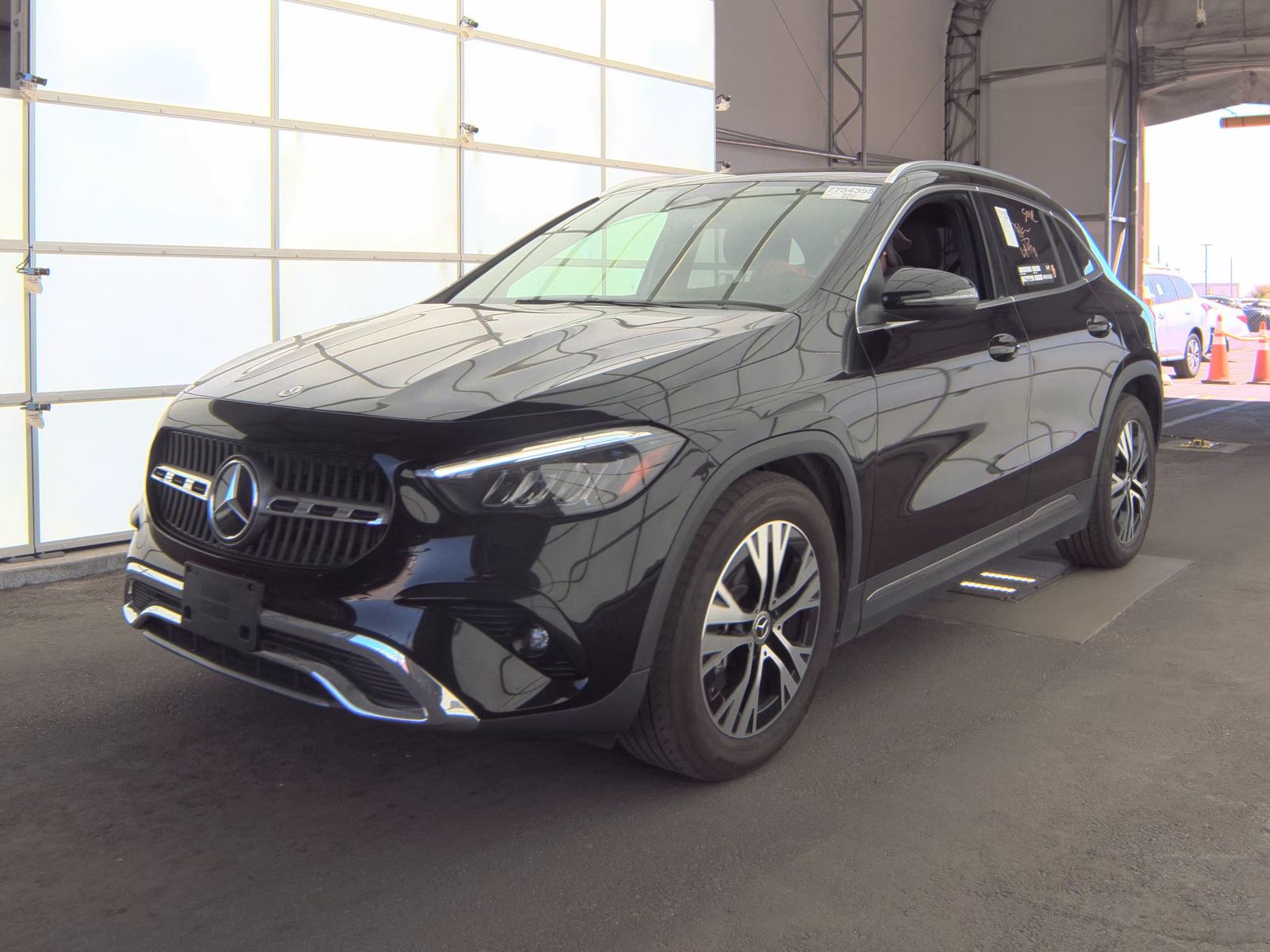 MERCEDES-BENZ GLA-CLASS - 1