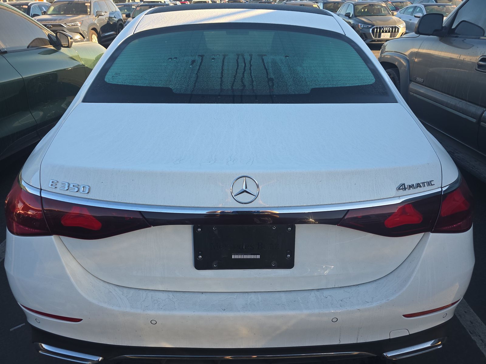 MERCEDES-BENZ E-CLASS - 6