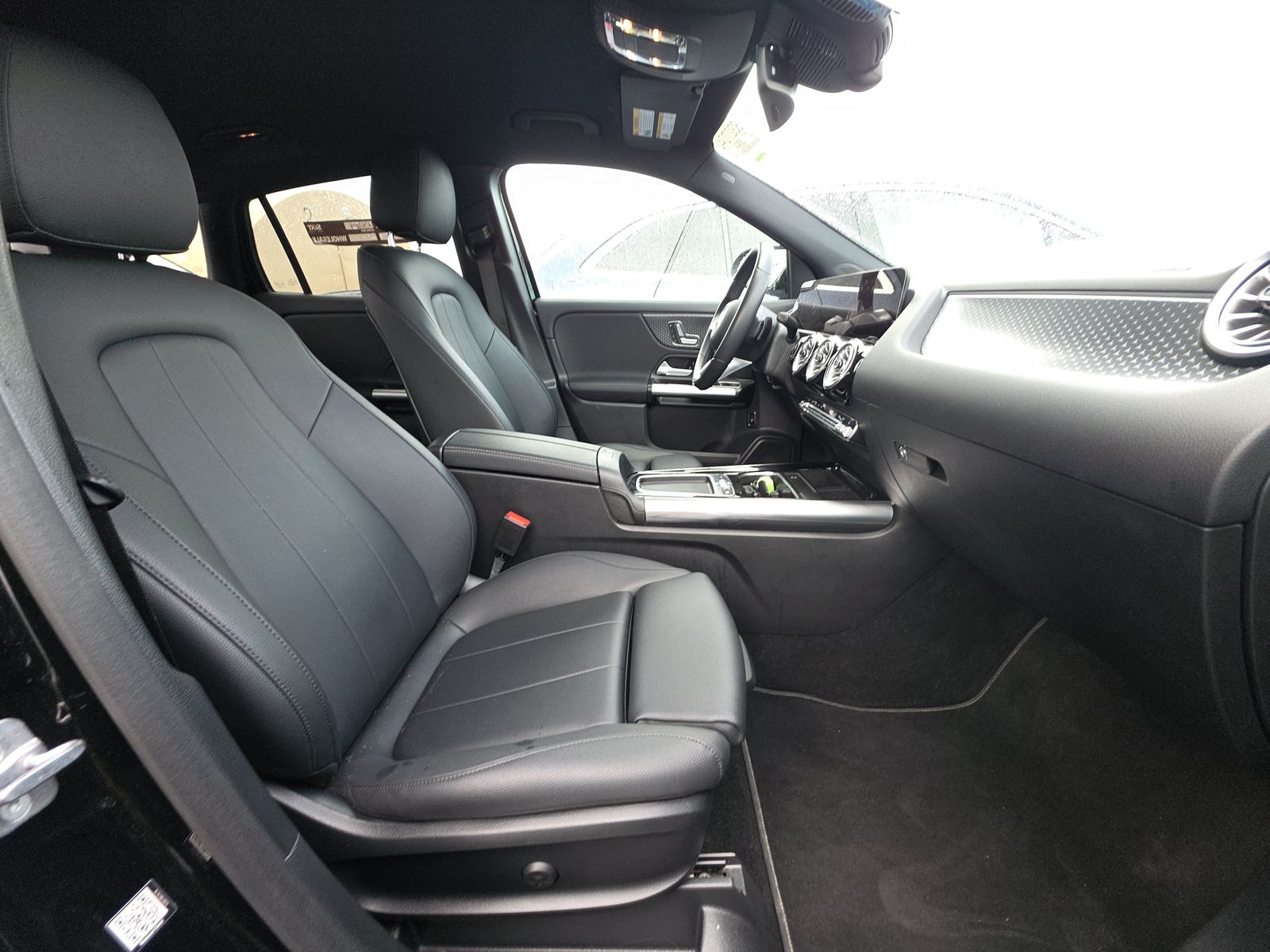 MERCEDES-BENZ GLA-CLASS - 9