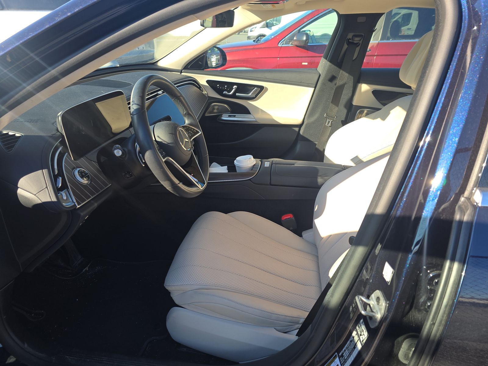 MERCEDES-BENZ E-CLASS - 8