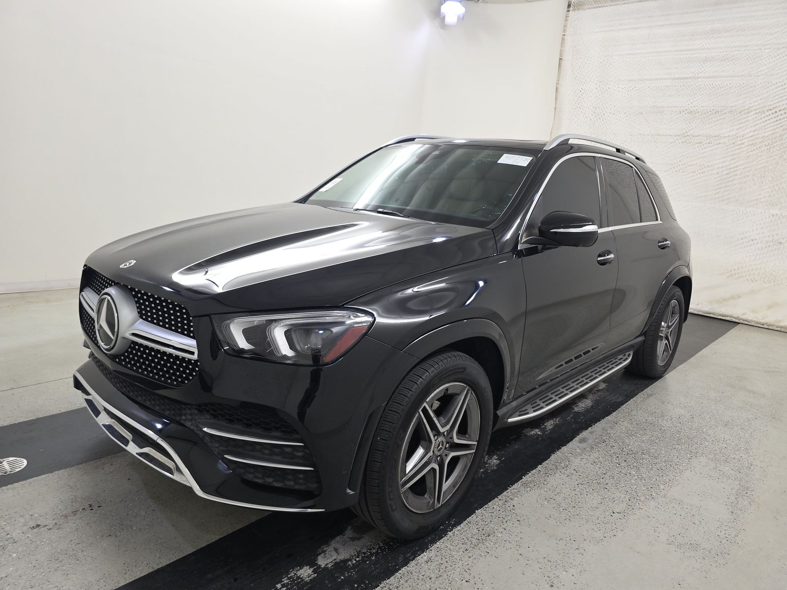 MERCEDES-BENZ GLE-CLASS - 1